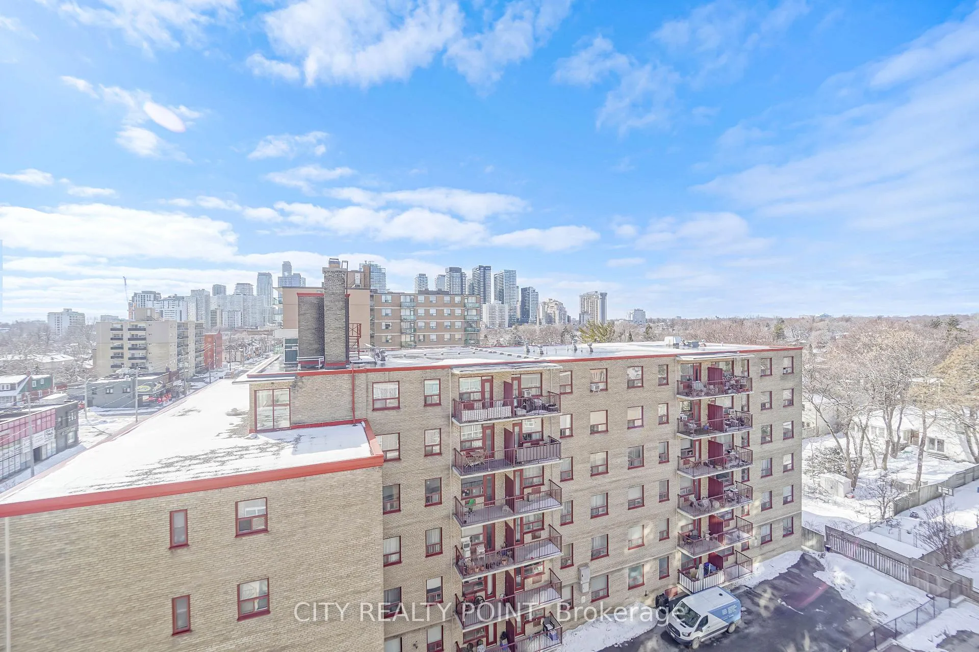Photo 10 of Unit 705, 490 Eglinton Avenue E, Toronto, Mount Pleasant East — HOMEH