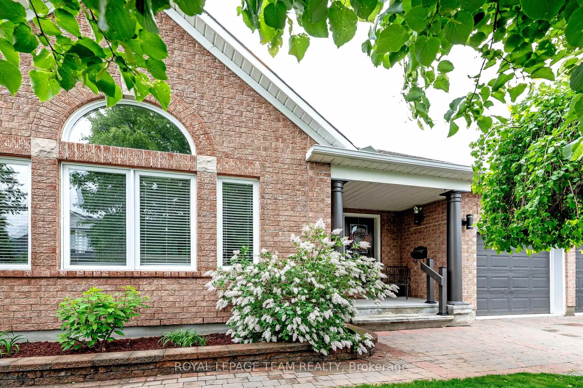 Photo 2 of 134 Coursier Crescent, Ottawa, Avalon East — HOMEH
