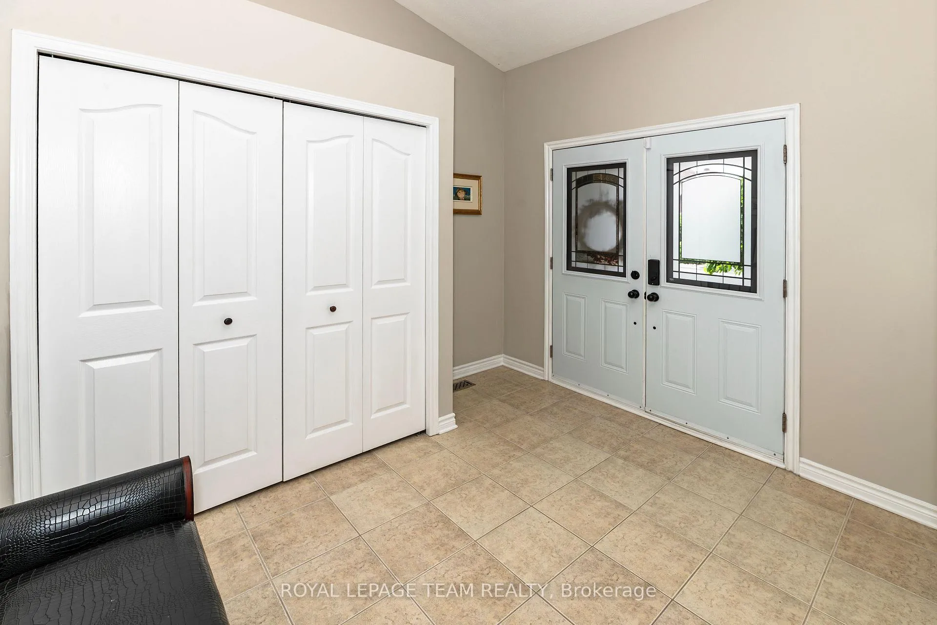 Photo 11 of 134 Coursier Crescent, Ottawa, Avalon East — HOMEH