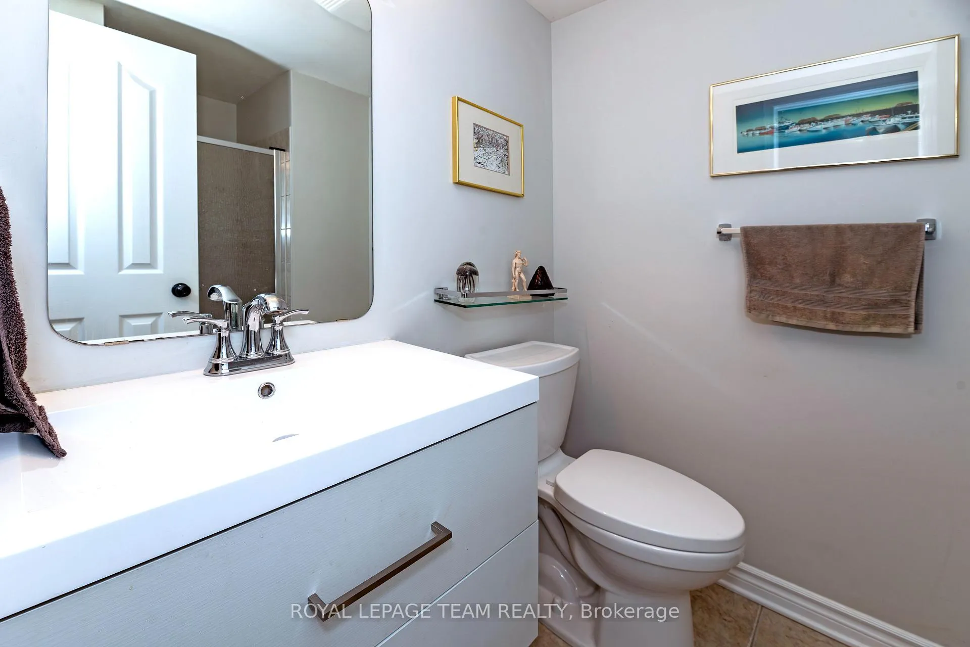 Photo 17 of 134 Coursier Crescent, Ottawa, Avalon East — HOMEH