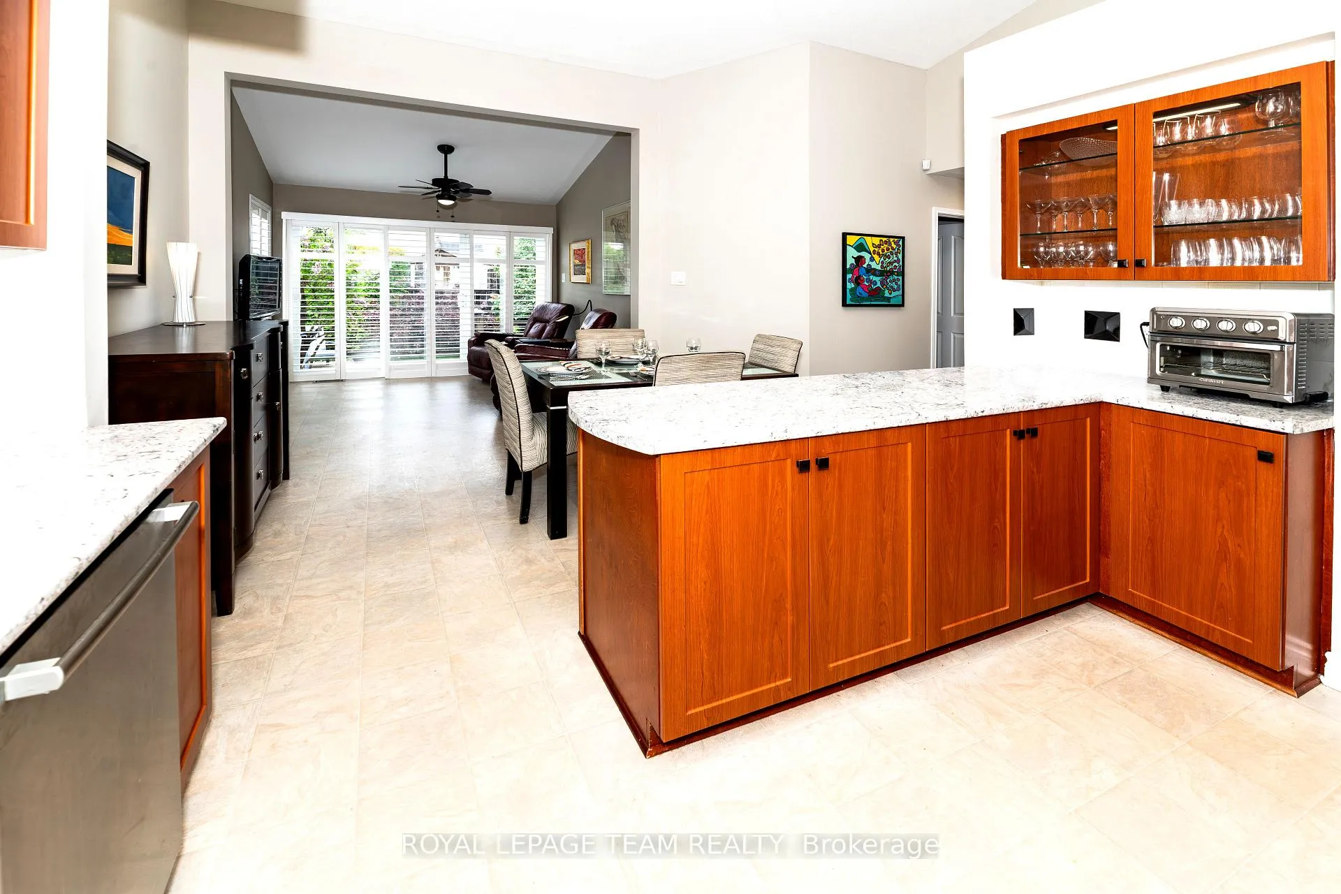 Photo 21 of 134 Coursier Crescent, Ottawa, Avalon East — HOMEH