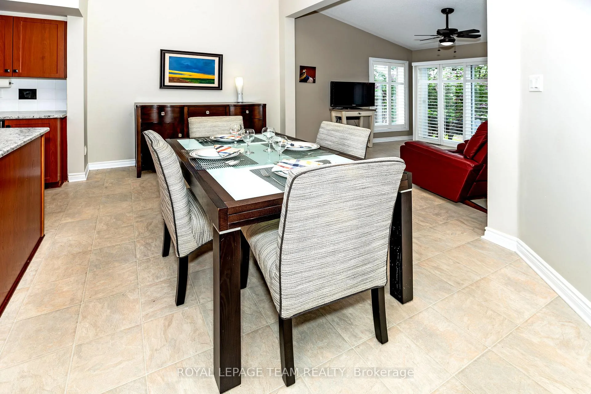 Photo 22 of 134 Coursier Crescent, Ottawa, Avalon East — HOMEH