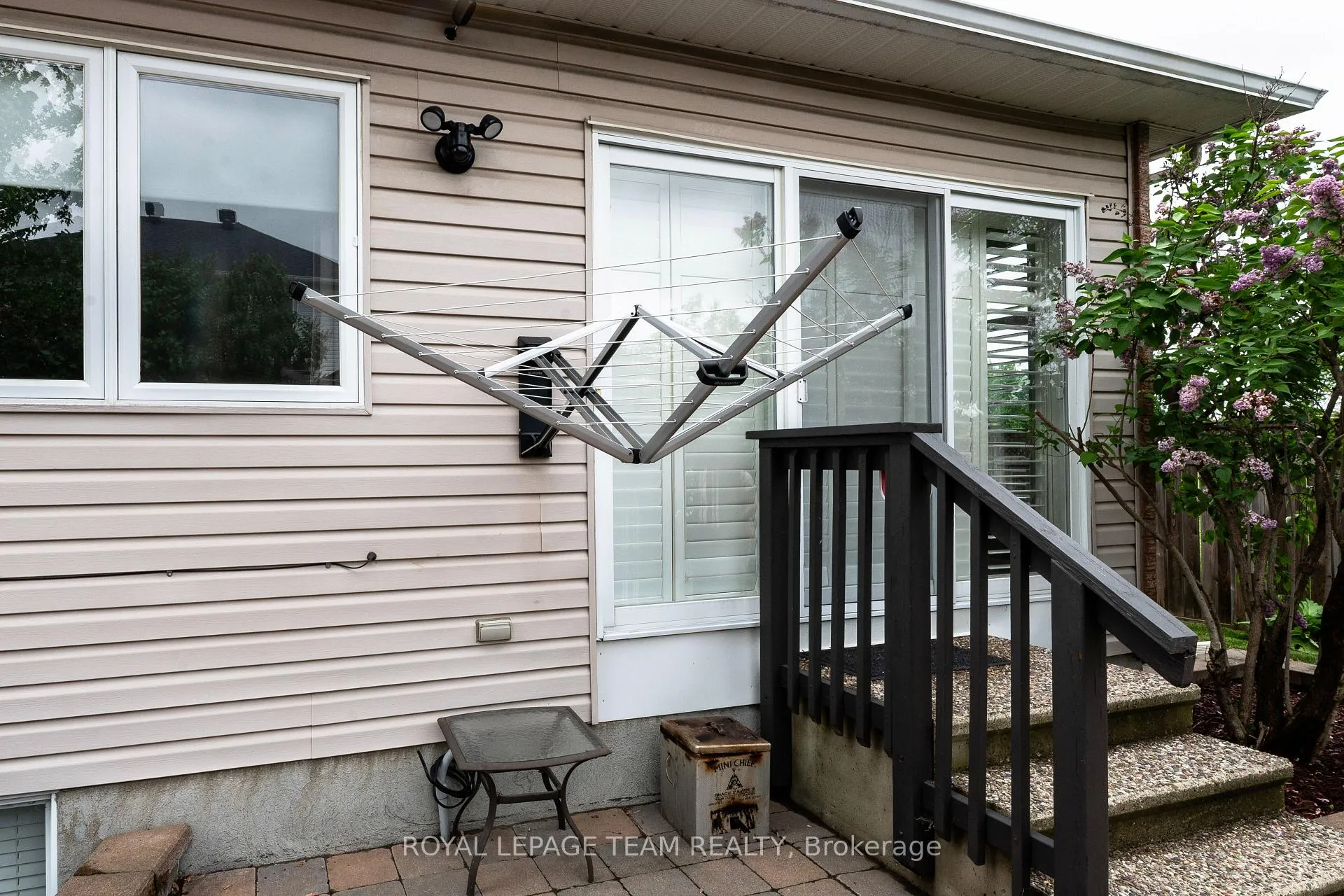 Photo 38 of 134 Coursier Crescent, Ottawa, Avalon East — HOMEH