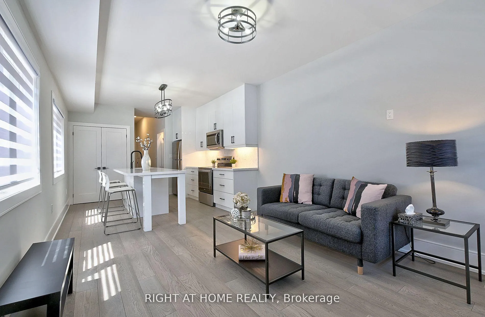 Photo 7 of Unit # 2, 131 Brock Avenue, Toronto, Little Portugal — HOMEH