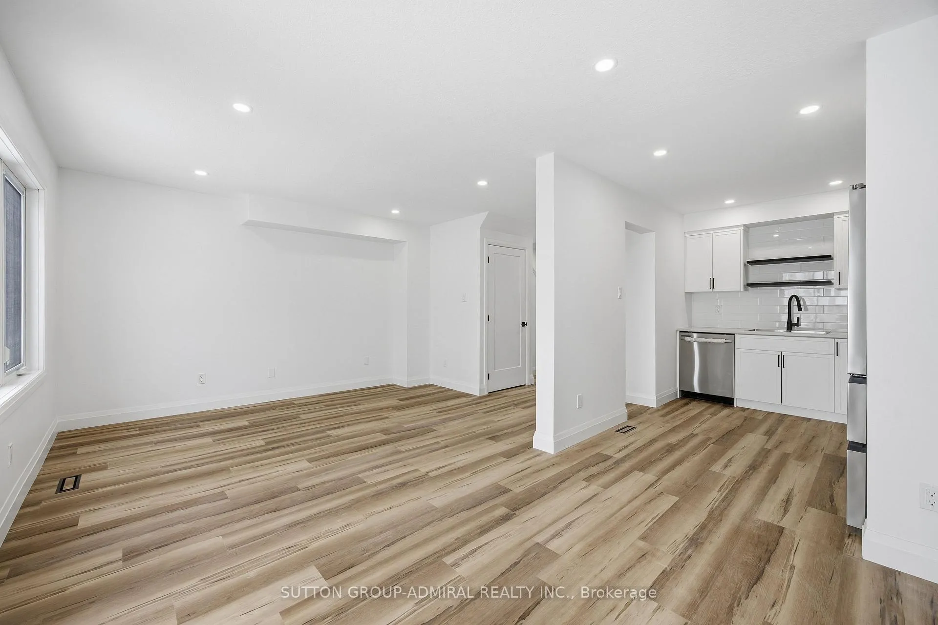 Photo 12 of 2183 Ferguson Street, Innisfil, Alcona — HOMEH