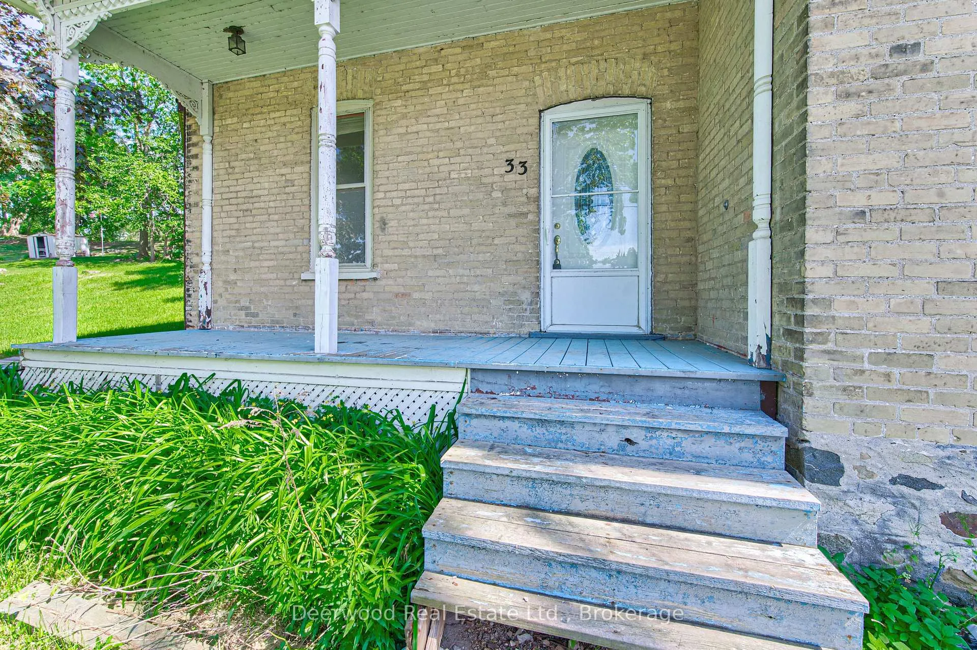 Photo 4 of 33 Scheifele Place, Waterloo — HOMEH