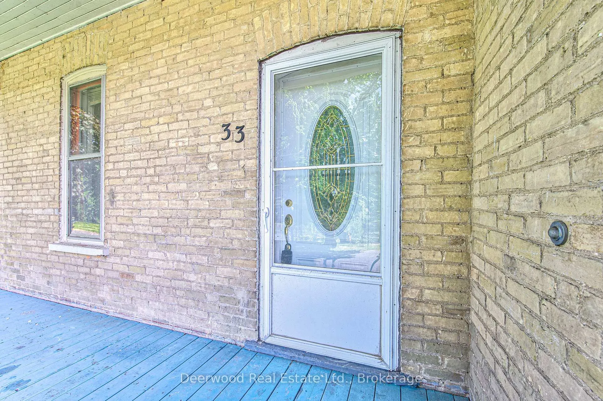 Photo 5 of 33 Scheifele Place, Waterloo — HOMEH