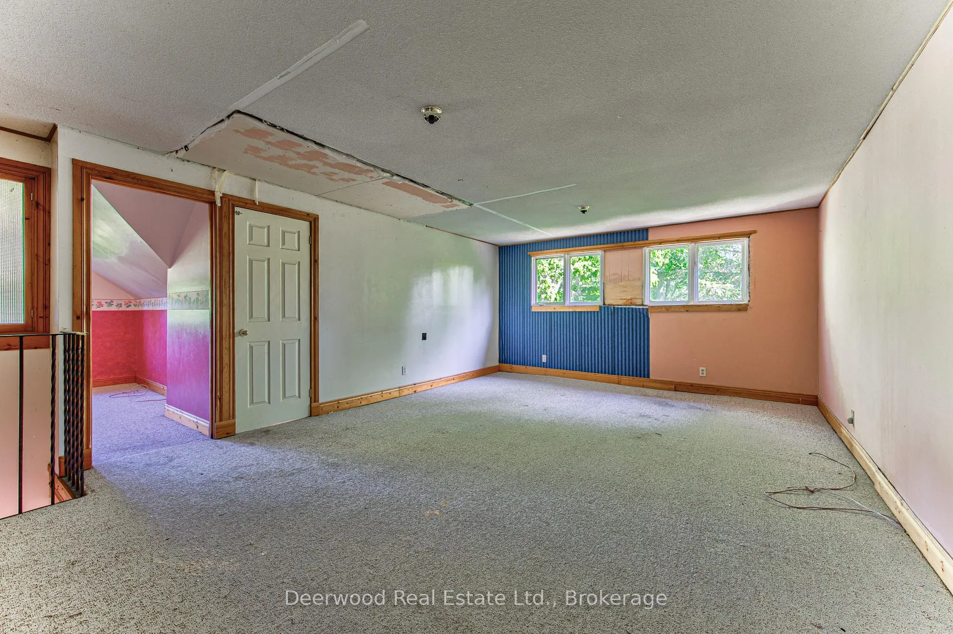 Photo 28 of 33 Scheifele Place, Waterloo — HOMEH
