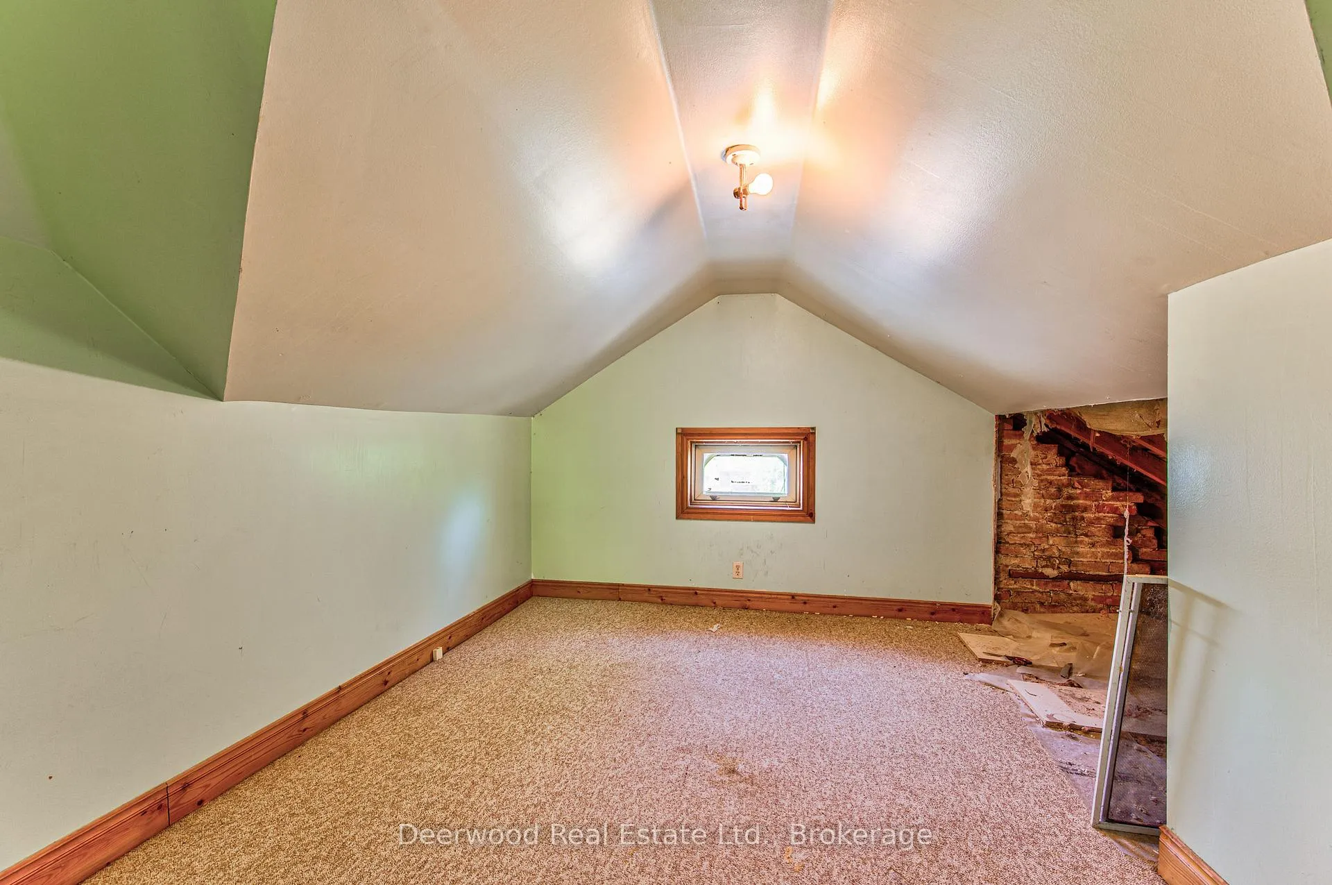 Photo 30 of 33 Scheifele Place, Waterloo — HOMEH