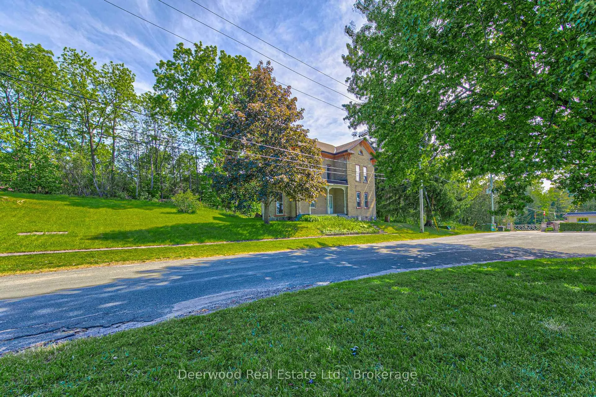 Photo 37 of 33 Scheifele Place, Waterloo — HOMEH