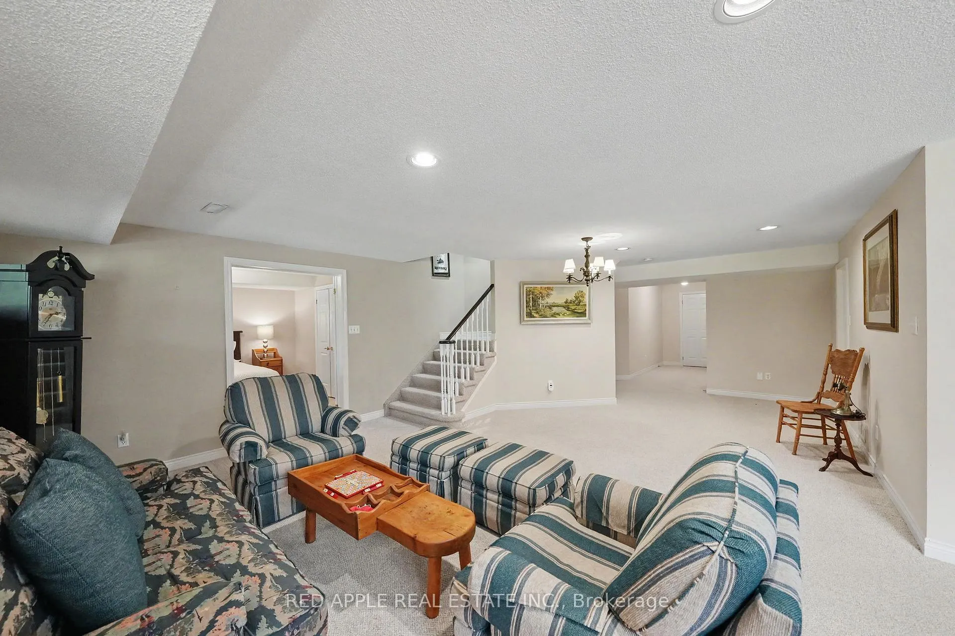 Photo 14 of 5 La Costa Court, New Tecumseth, Rural New Tecumseth — HOMEH