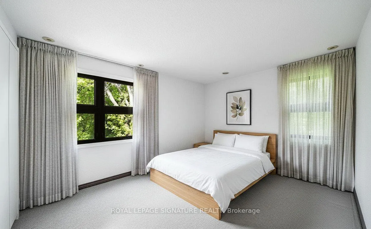 Photo 11 of 18 Old English Lane, Markham, Bayview Glen — HOMEH