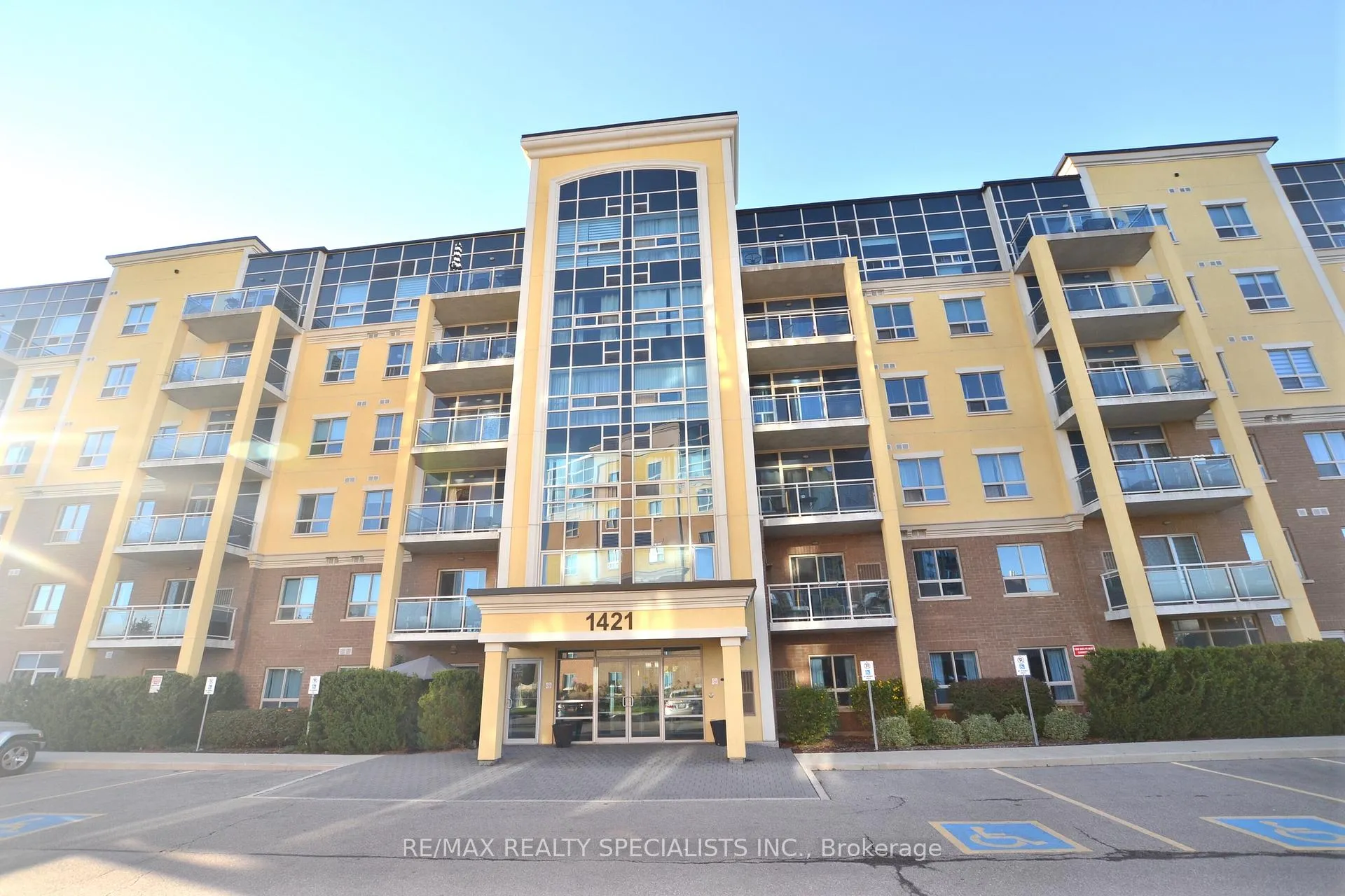 Photo 1 of Unit 608, 1421 Costigan Road, Milton, Clarke — HOMEH