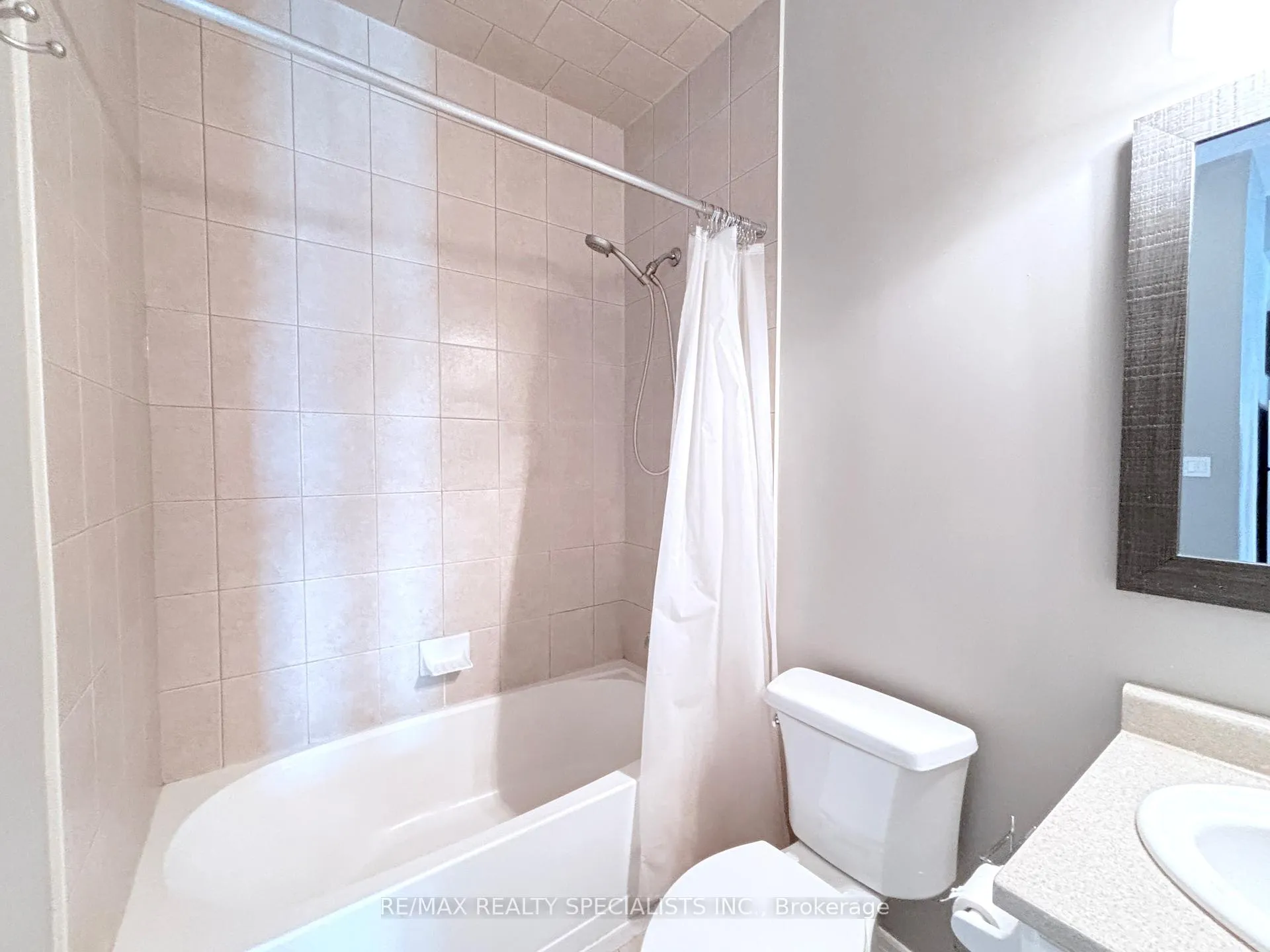 Photo 7 of Unit 608, 1421 Costigan Road, Milton, Clarke — HOMEH