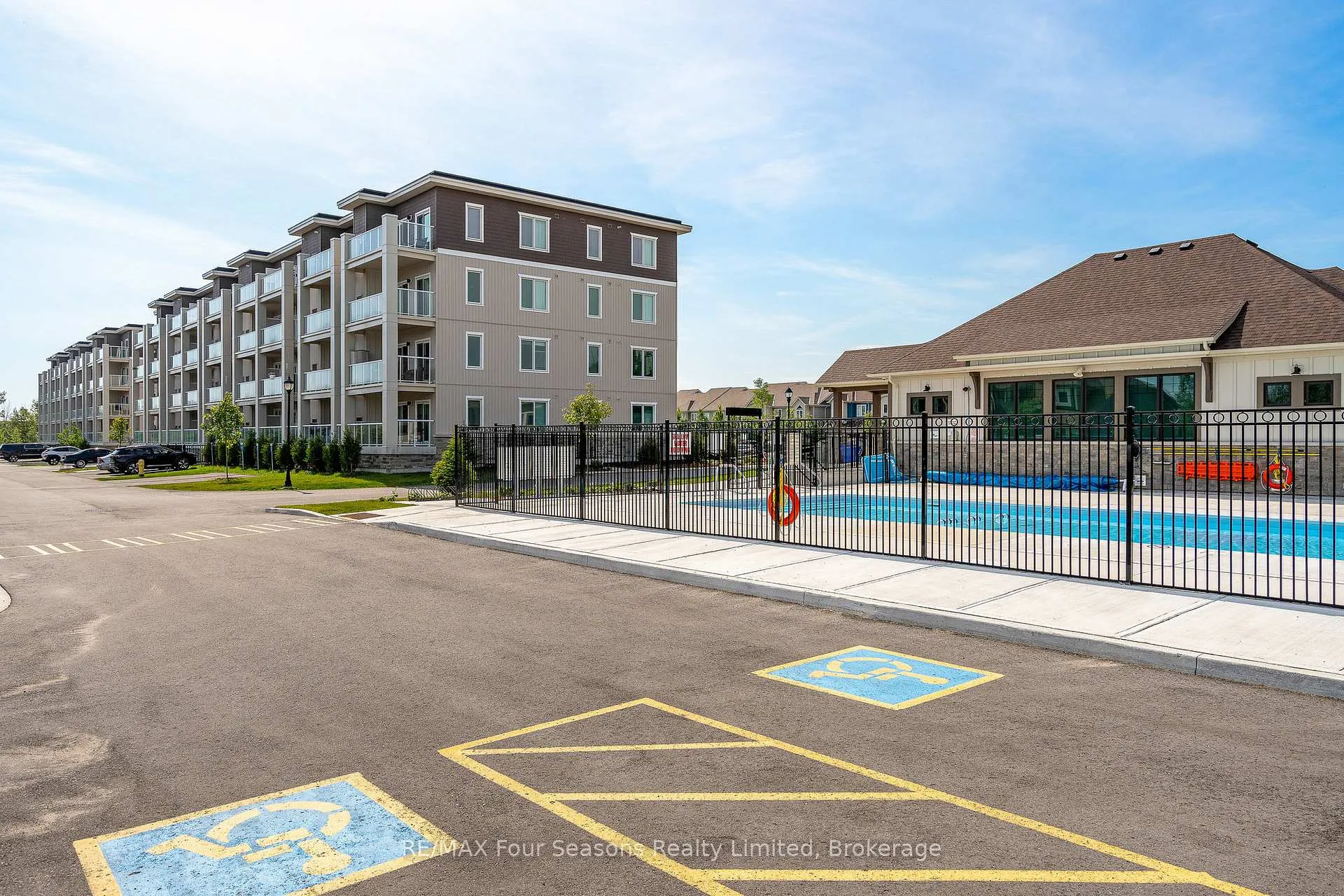 Photo 26 of Unit 205, 17 Spooner Crescent, Collingwood — HOMEH