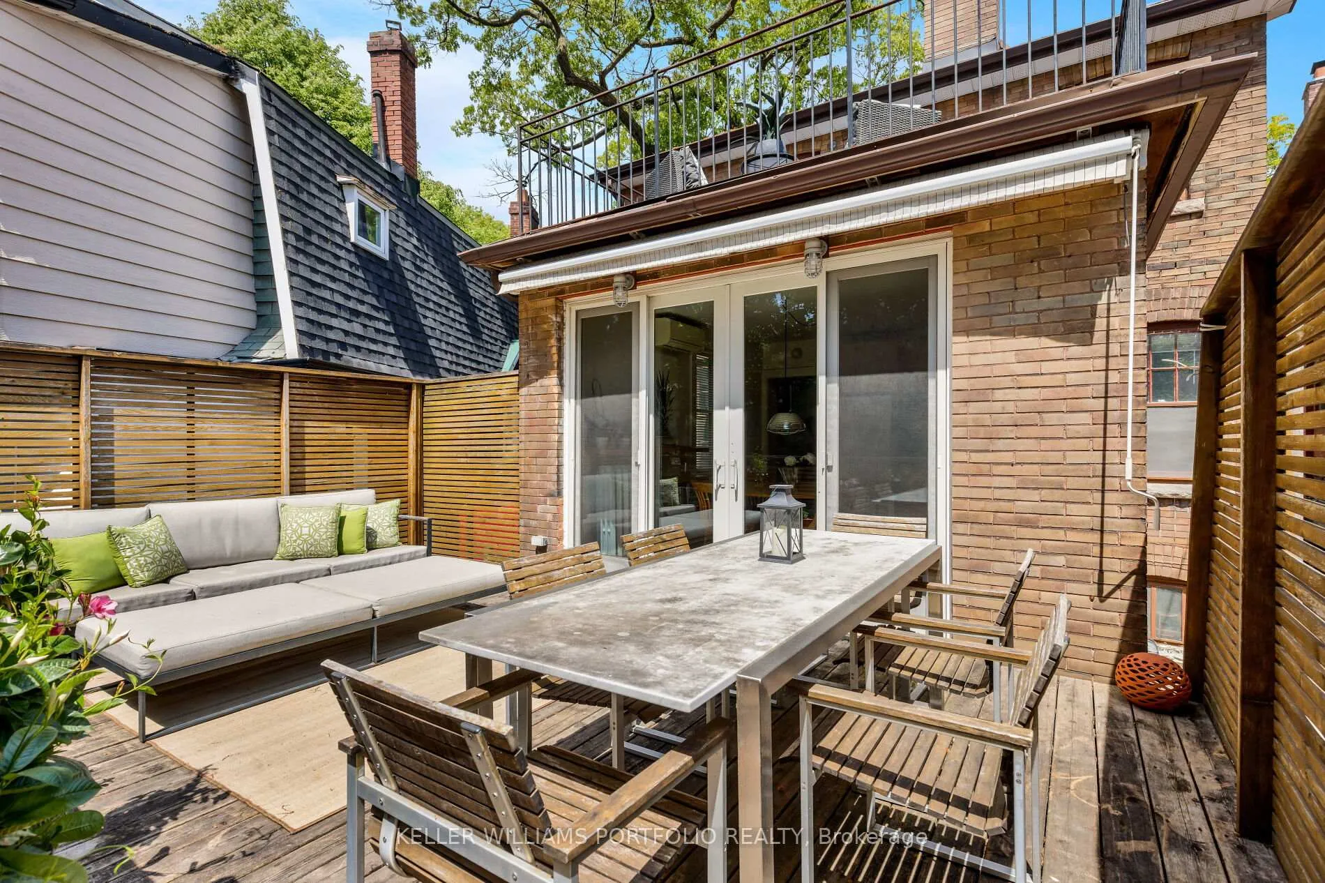 Photo 22 of 219 Howard Park Avenue, Toronto, High Park-Swansea — HOMEH