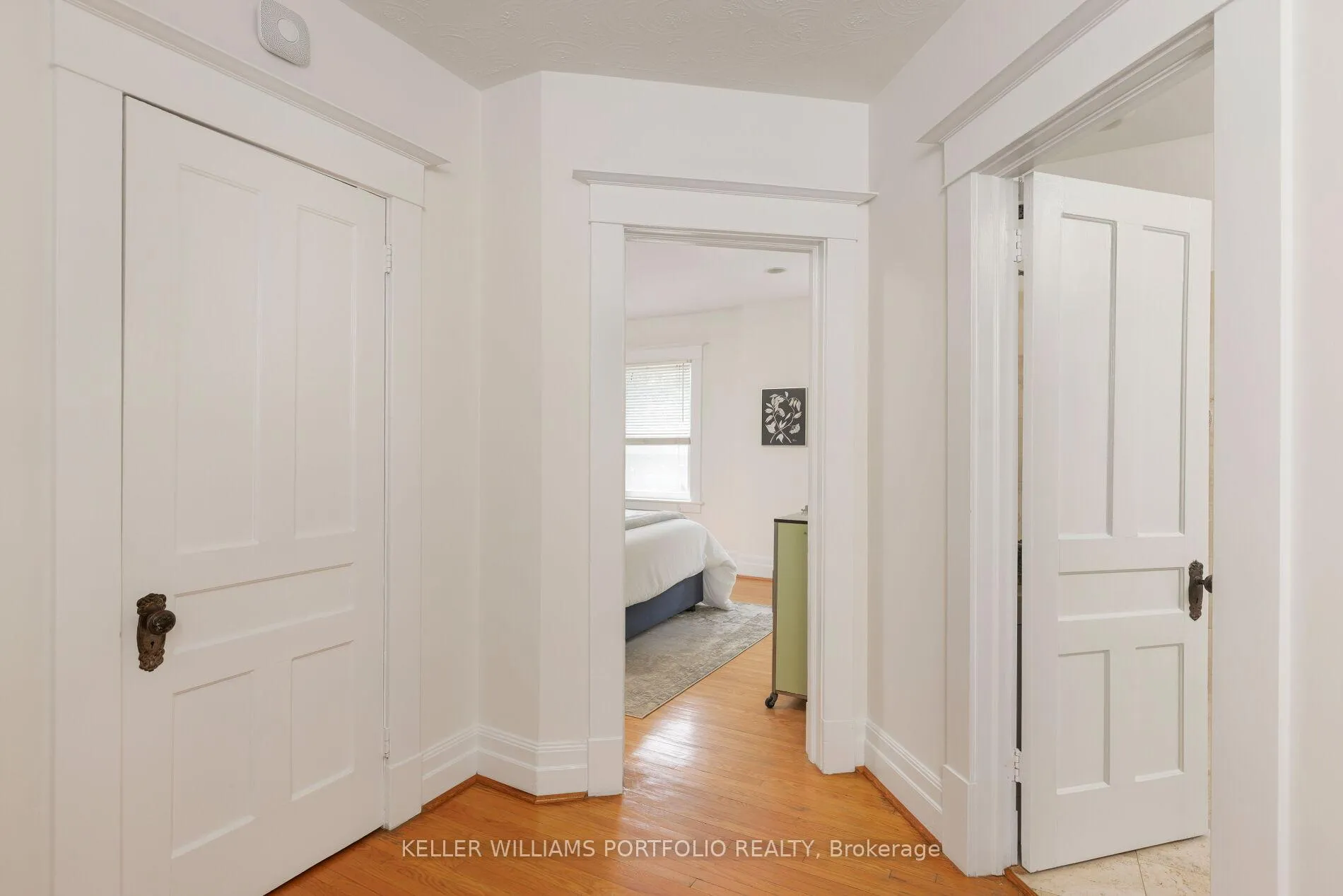 Photo 26 of 219 Howard Park Avenue, Toronto, High Park-Swansea — HOMEH