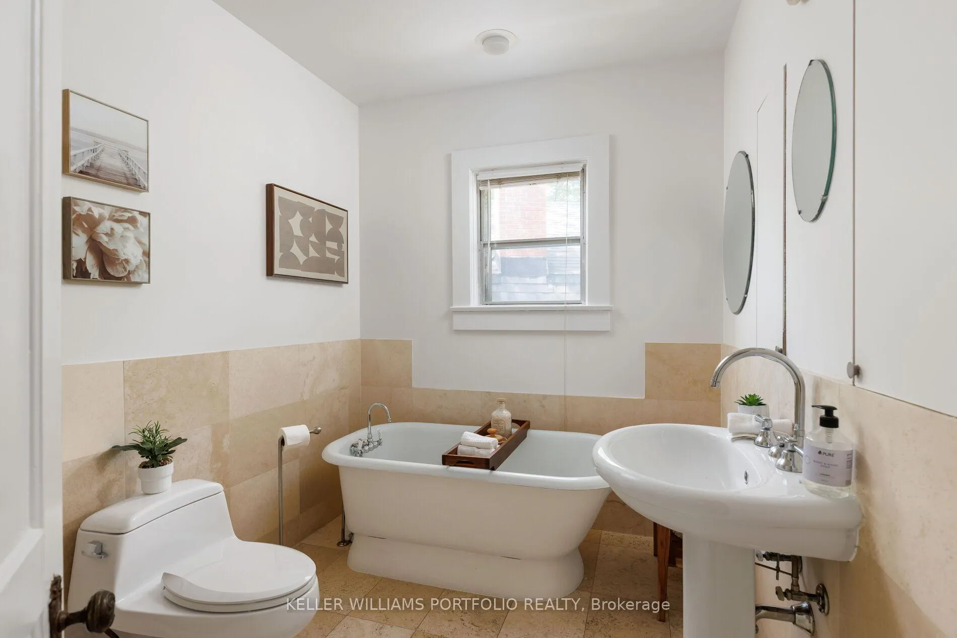 Photo 39 of 219 Howard Park Avenue, Toronto, High Park-Swansea — HOMEH