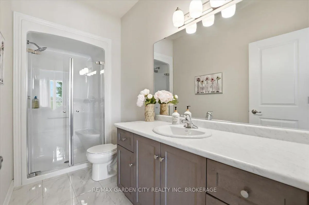 Photo 20 of 160 Susan Drive, Pelham, Fonthill — HOMEH