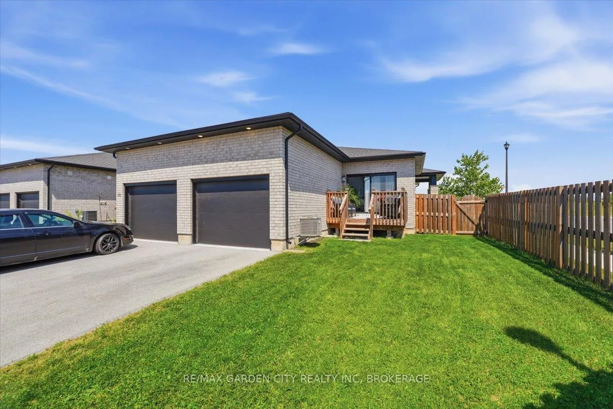 Photo 39 of 160 Susan Drive, Pelham, Fonthill — HOMEH