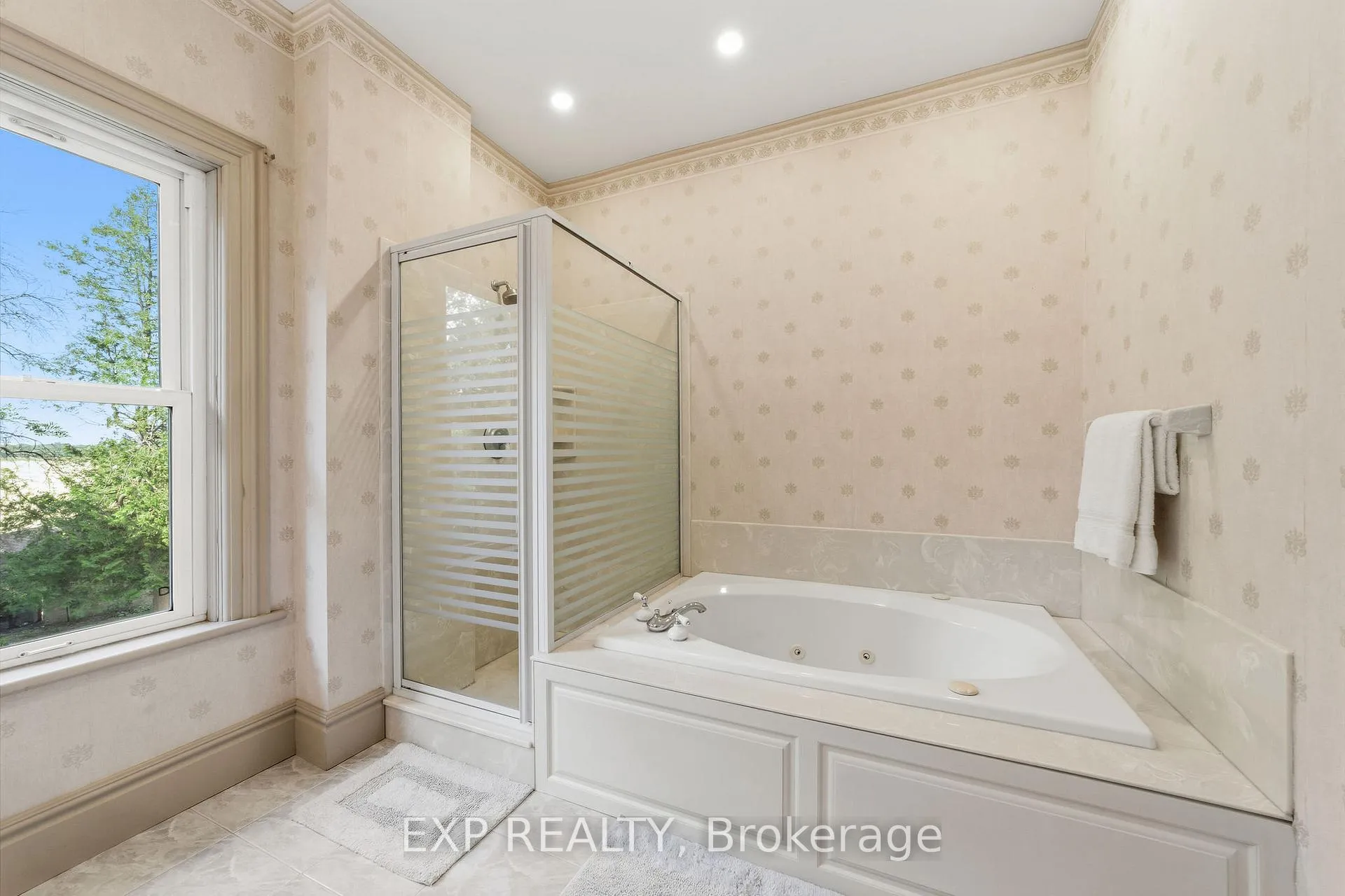 Photo 23 of 30569 Wyatt Road, North Middlesex, Rural North Middlesex — HOMEH