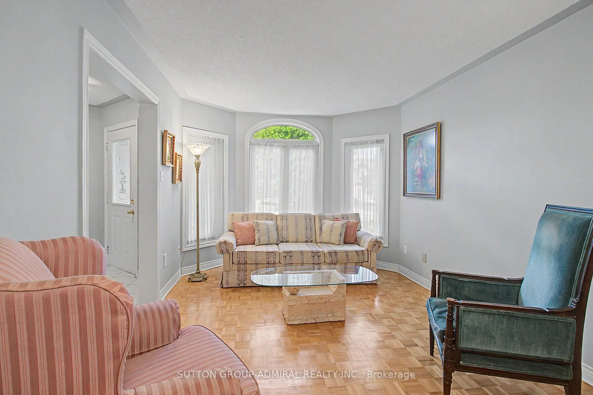 Photo 5 of 9 Hammerstone Crescent, Vaughan, Beverley Glen — HOMEH