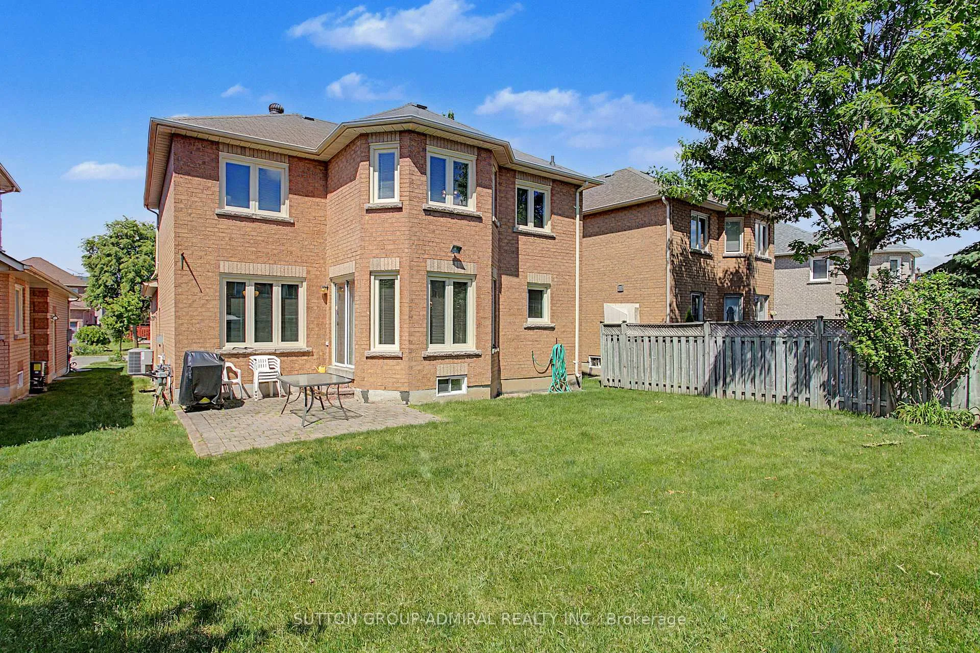 Photo 29 of 9 Hammerstone Crescent, Vaughan, Beverley Glen — HOMEH