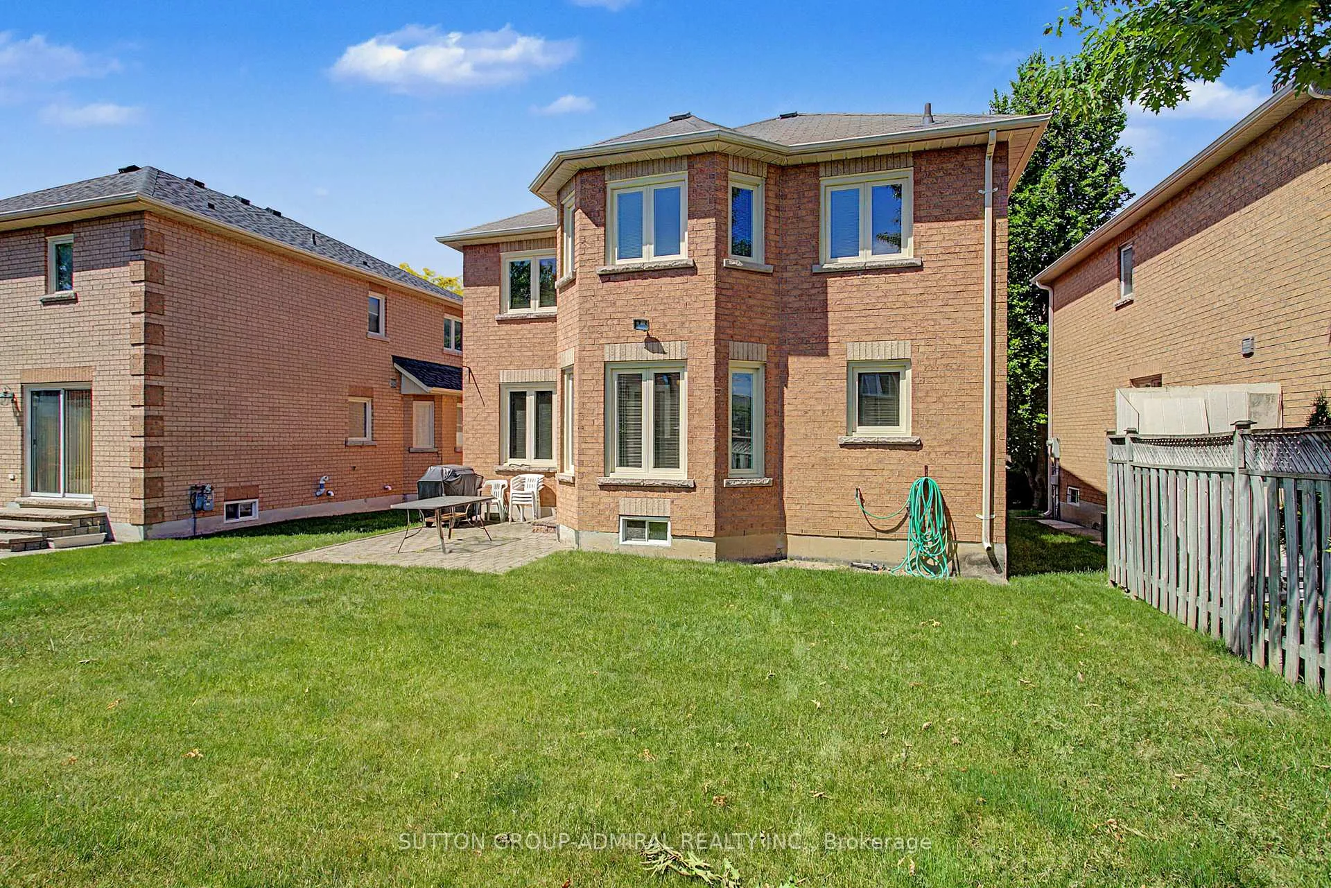 Photo 30 of 9 Hammerstone Crescent, Vaughan, Beverley Glen — HOMEH
