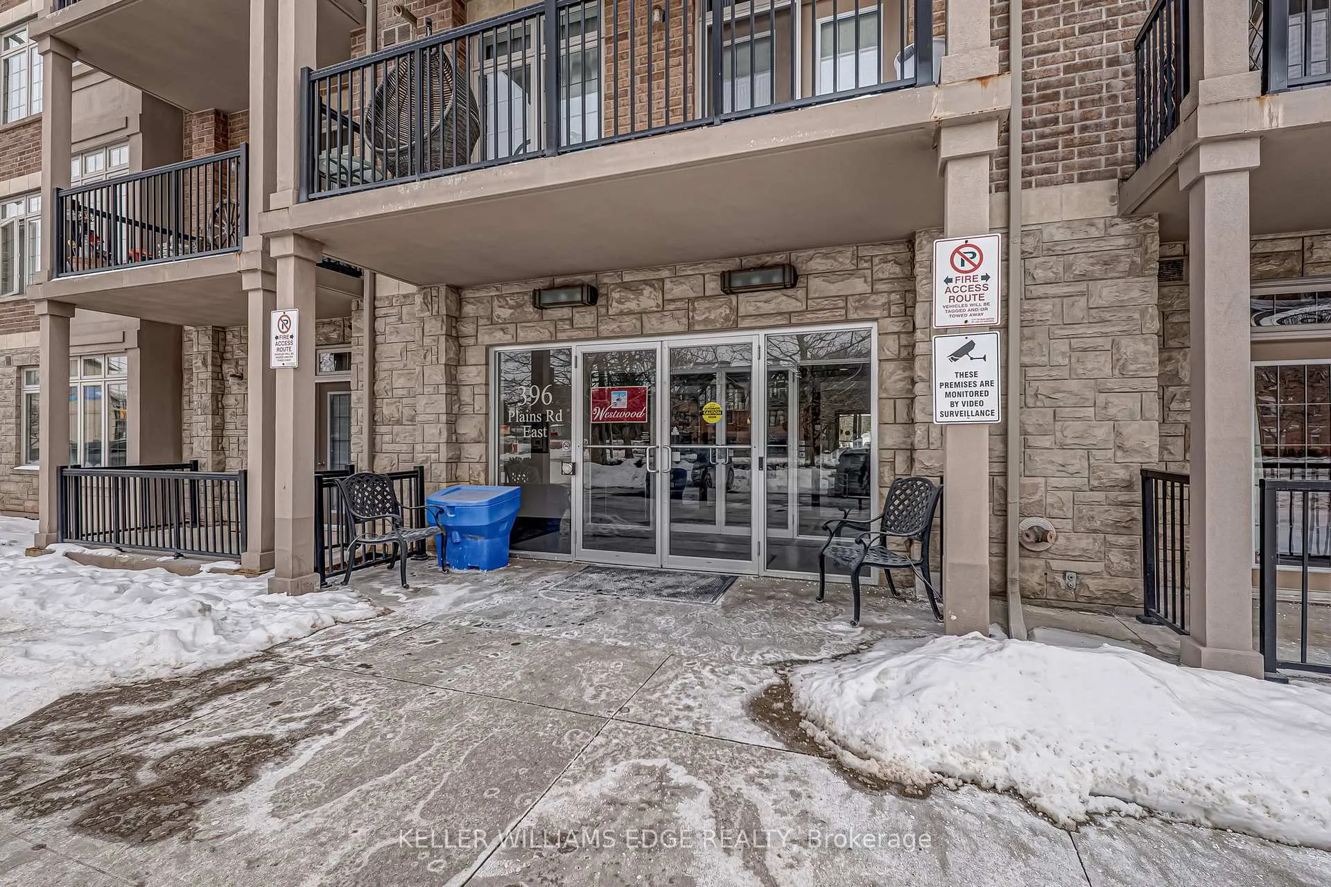 Photo 6 of Unit 207, 396 Plains Road E, Burlington, LaSalle — HOMEH