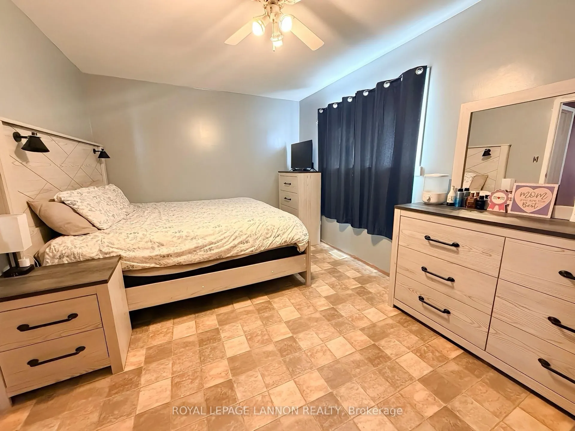 Photo 10 of 329 Ball Park Crescent, Greenstone — HOMEH