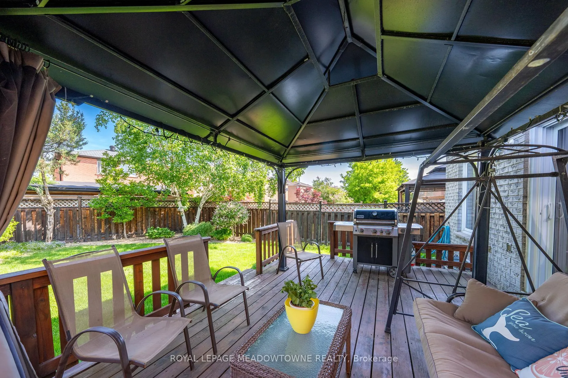 Photo 26 of 18 Mckinnon Avenue, Halton Hills, Georgetown — HOMEH