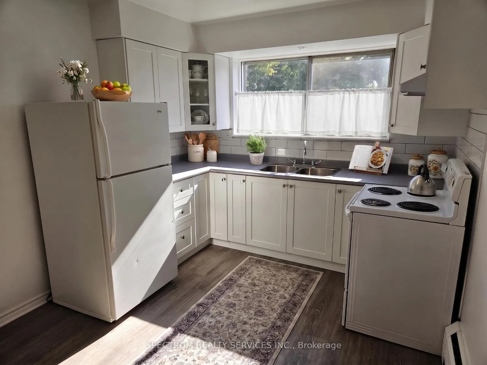 Photo 4 of Unit 5, 357 Connaught Street, Kitchener, Fairview/Kingsdale — HOMEH