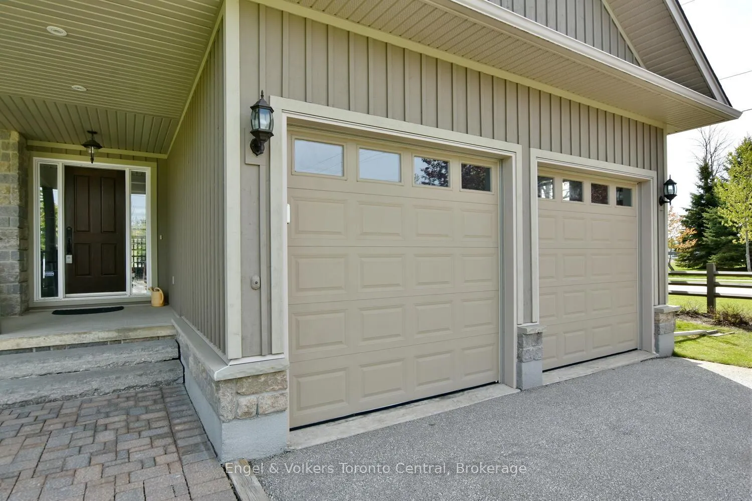 Photo 3 of 47 Meadowbrook Lane, Blue Mountains — HOMEH