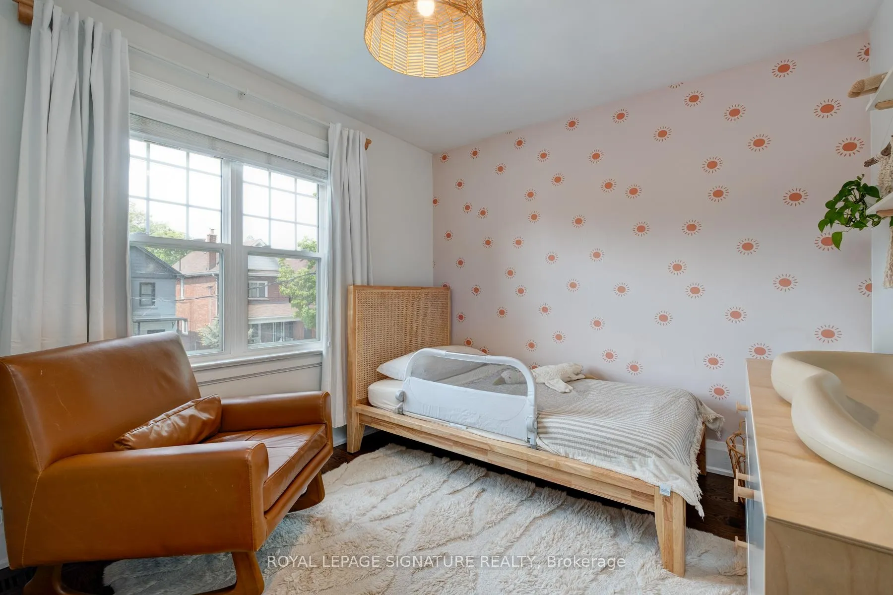 Photo 25 of 77 Runnymede Road, Toronto, High Park-Swansea — HOMEH