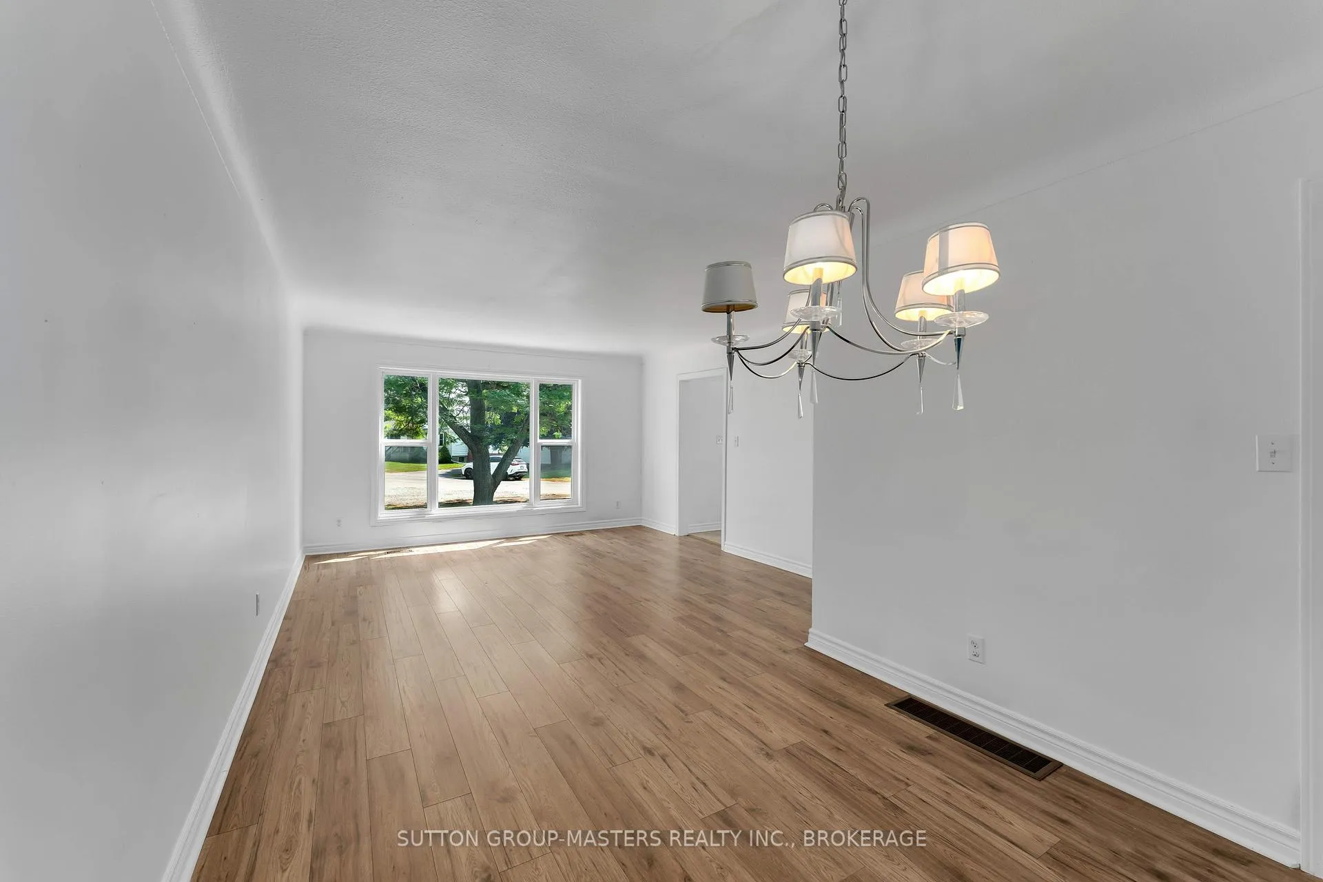 Photo 9 of 40 Crescent Drive, Kingston, City Southwest — HOMEH