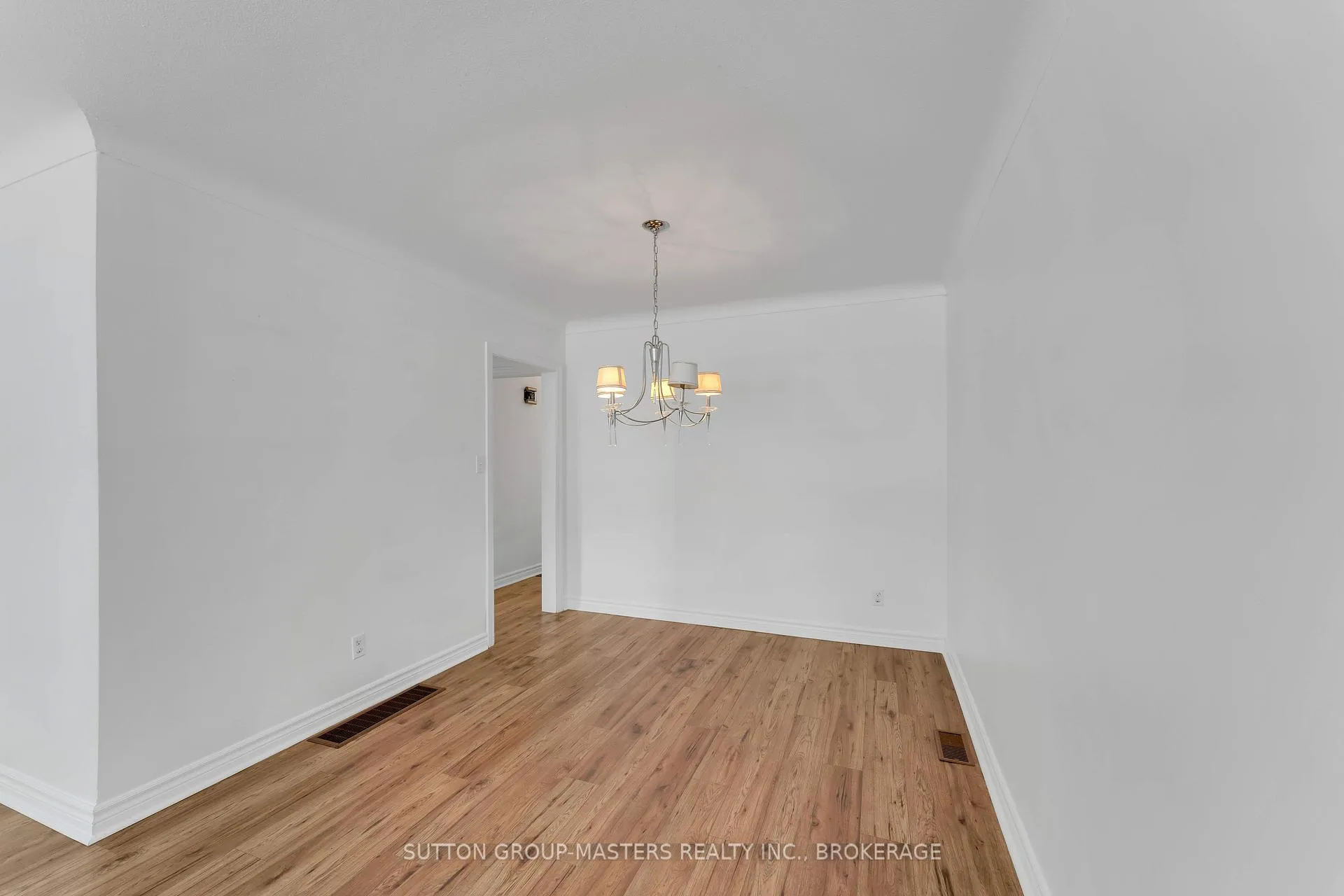 Photo 10 of 40 Crescent Drive, Kingston, City Southwest — HOMEH