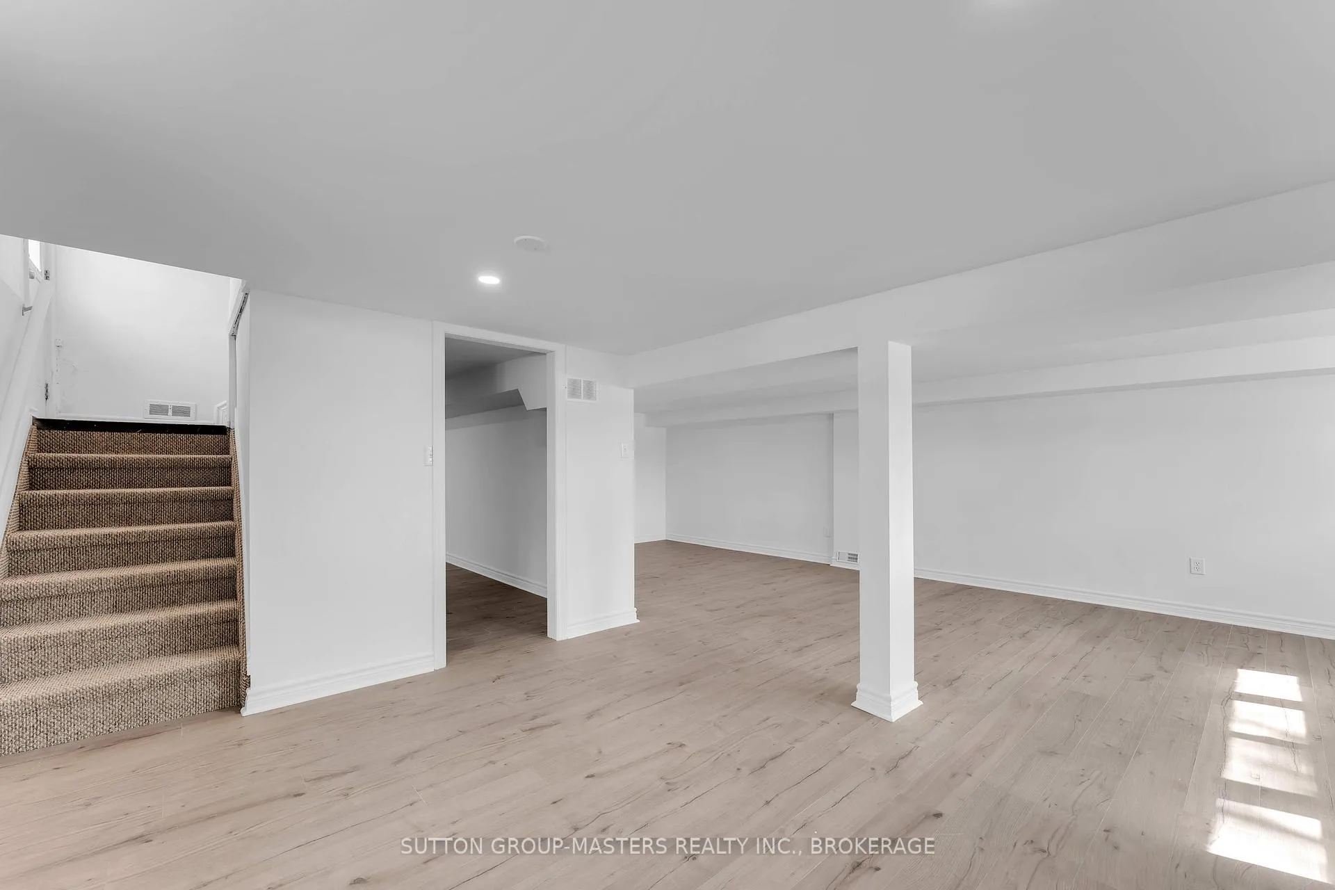 Photo 21 of 40 Crescent Drive, Kingston, City Southwest — HOMEH
