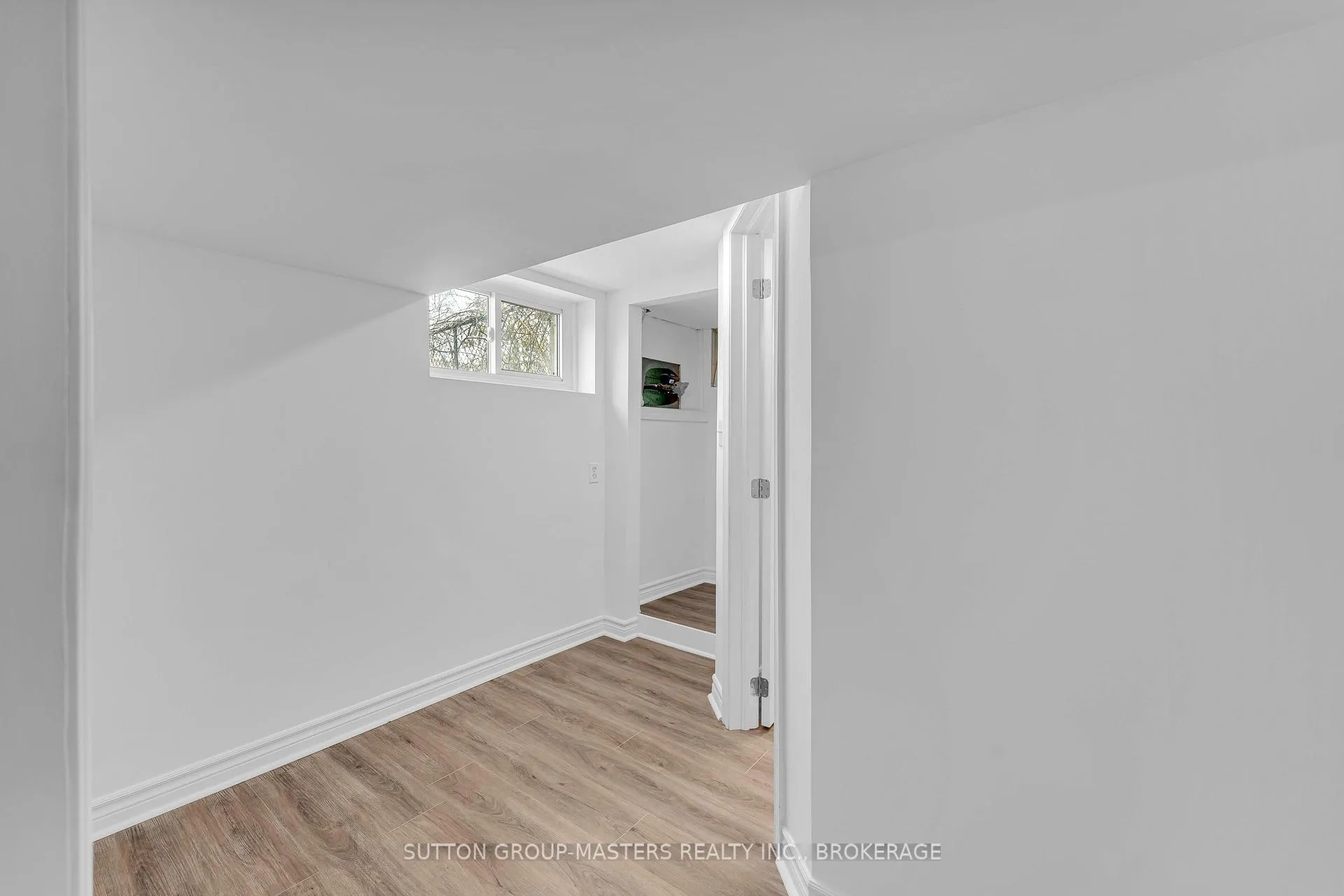 Photo 30 of 40 Crescent Drive, Kingston, City Southwest — HOMEH