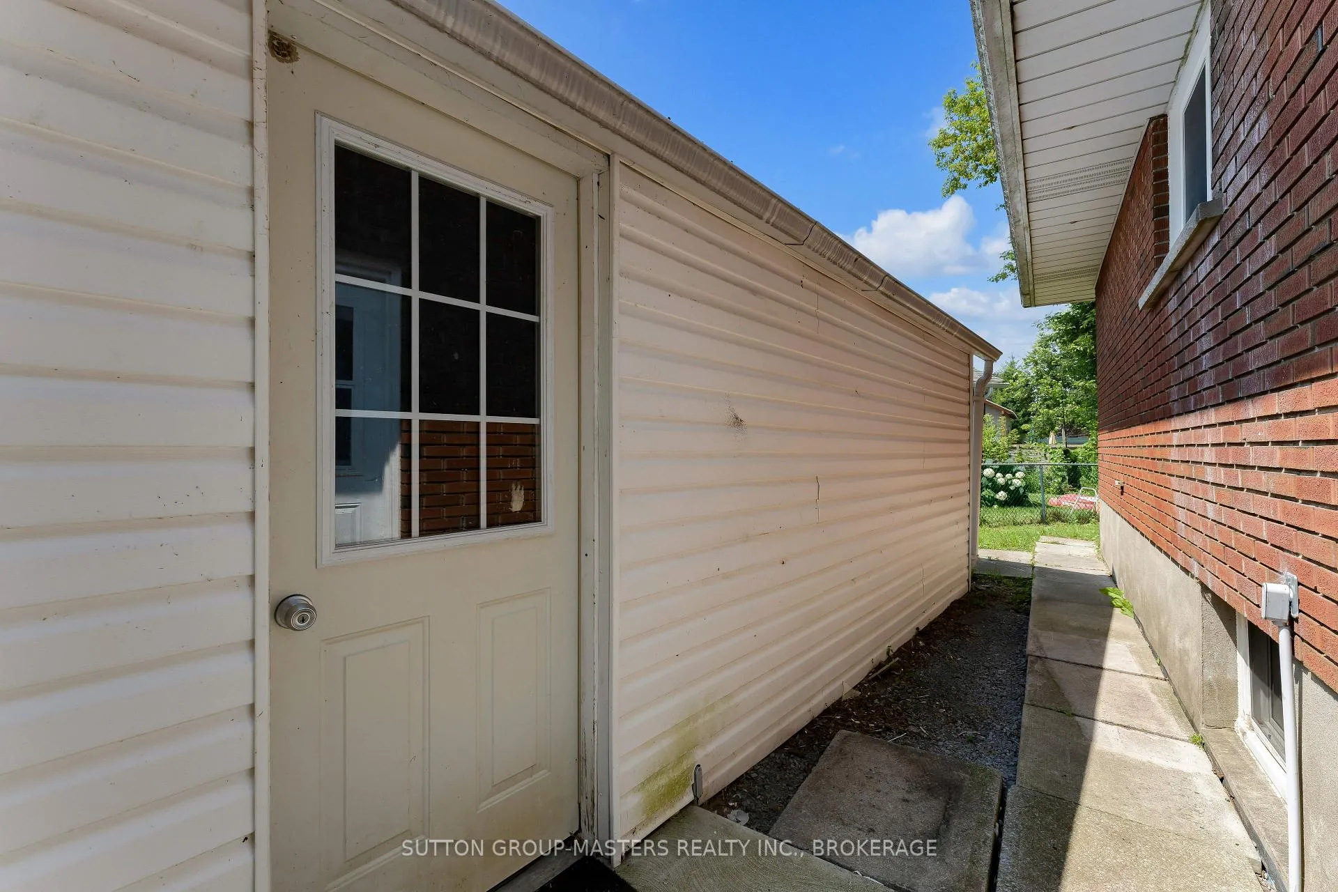 Photo 37 of 40 Crescent Drive, Kingston, City Southwest — HOMEH