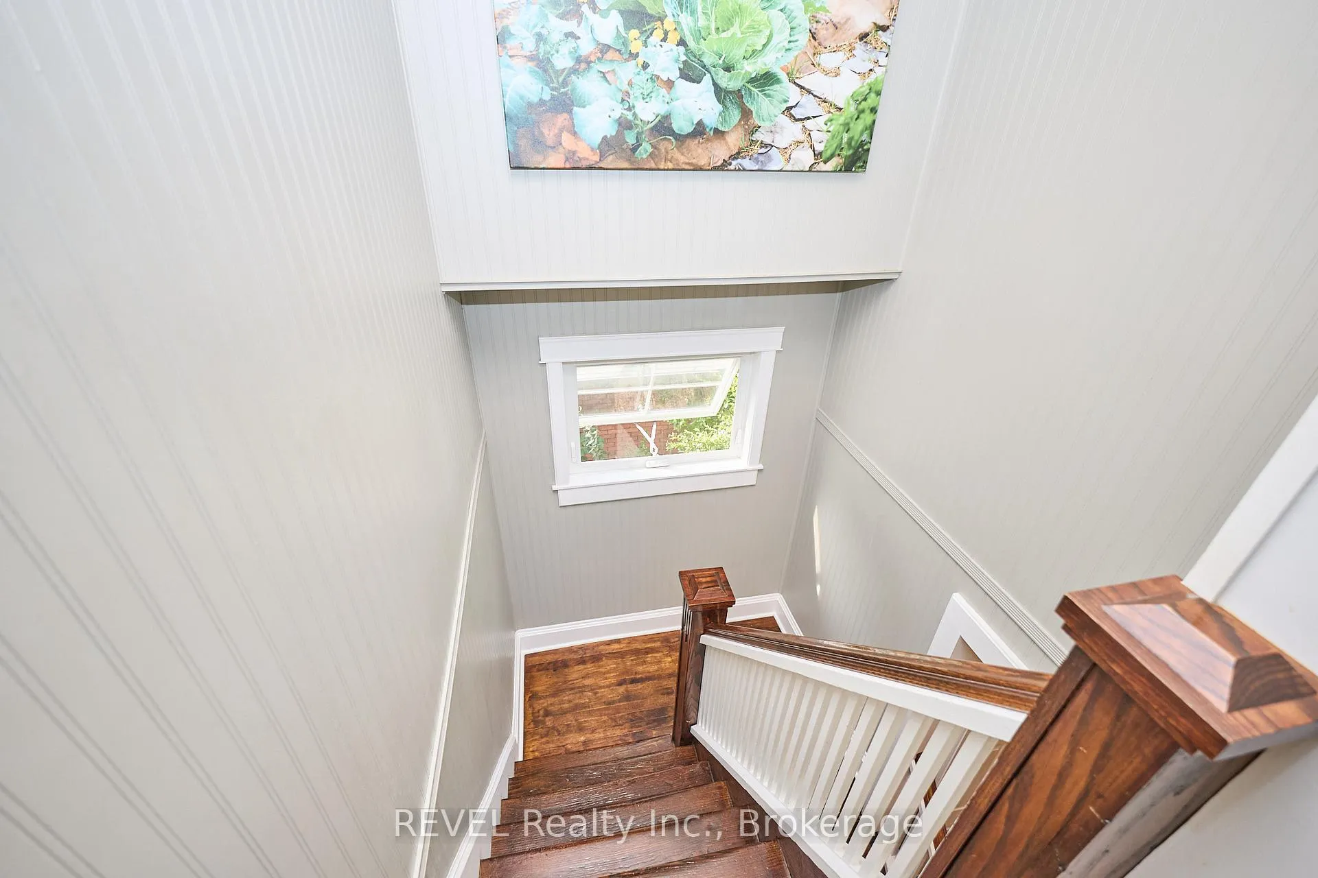 Photo 15 of 4450 Second Avenue, Niagara Falls, Downtown — HOMEH