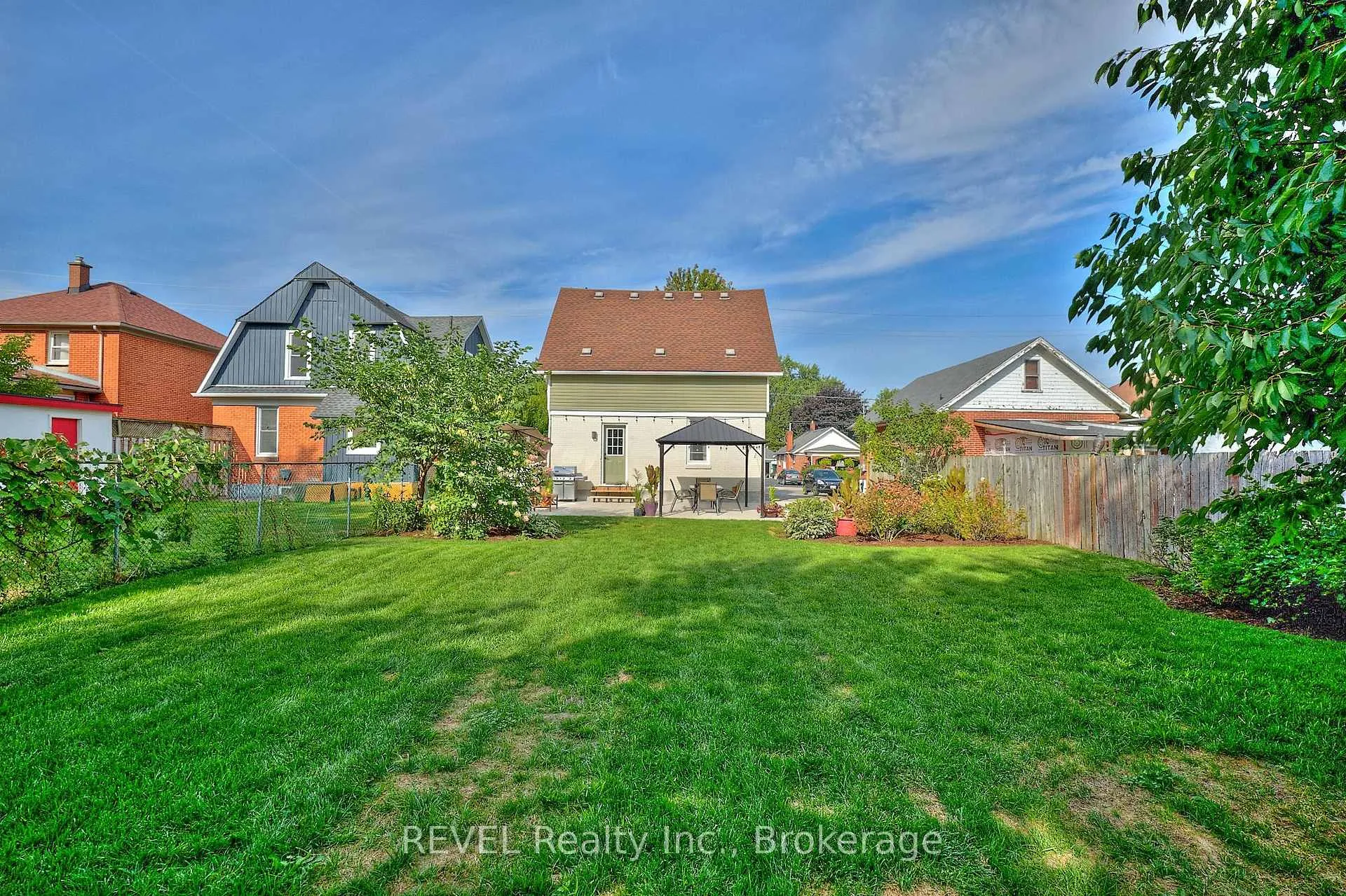 Photo 30 of 4450 Second Avenue, Niagara Falls, Downtown — HOMEH