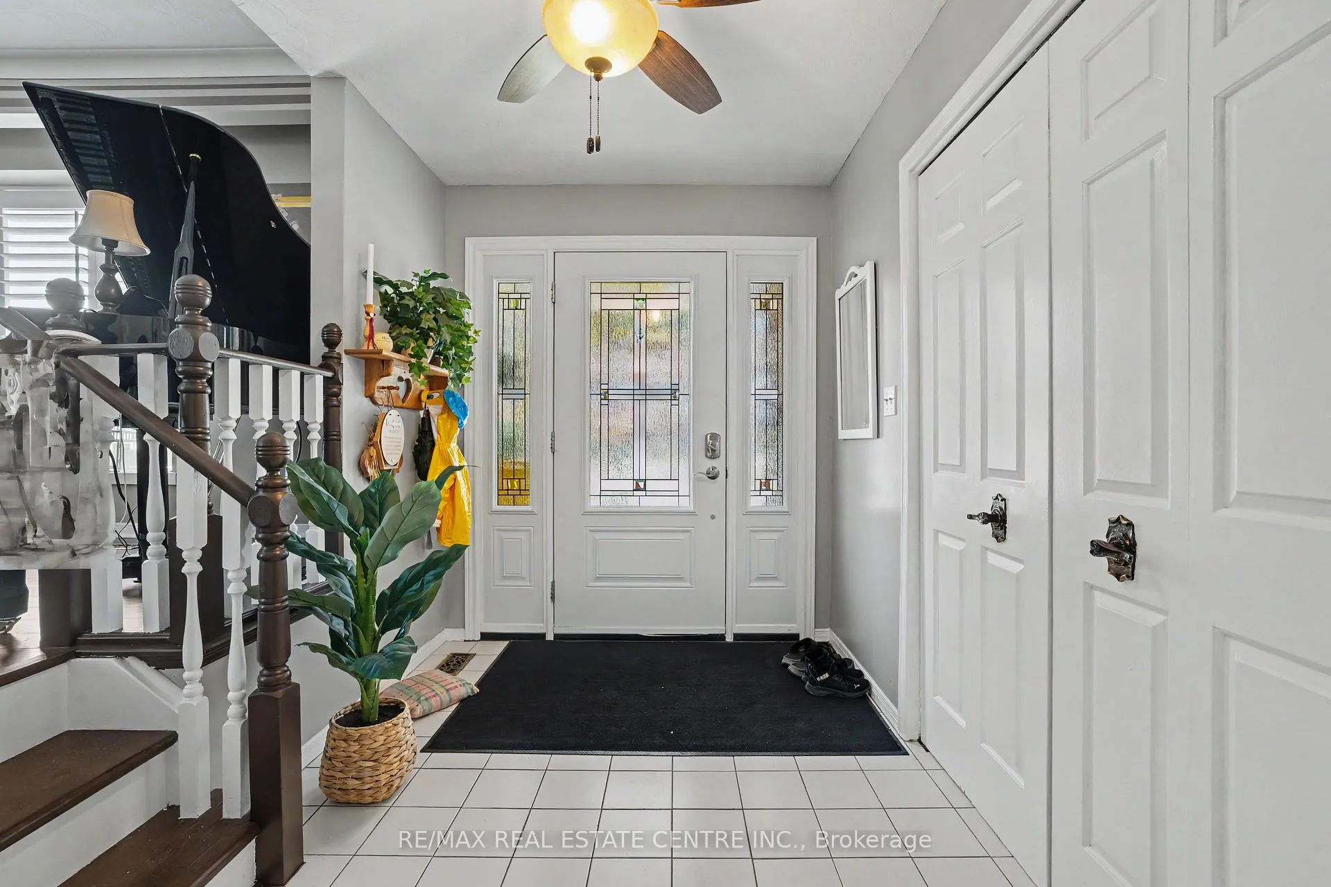 Photo 6 of 7361 Harte Circle, Niagara Falls, Casey — HOMEH