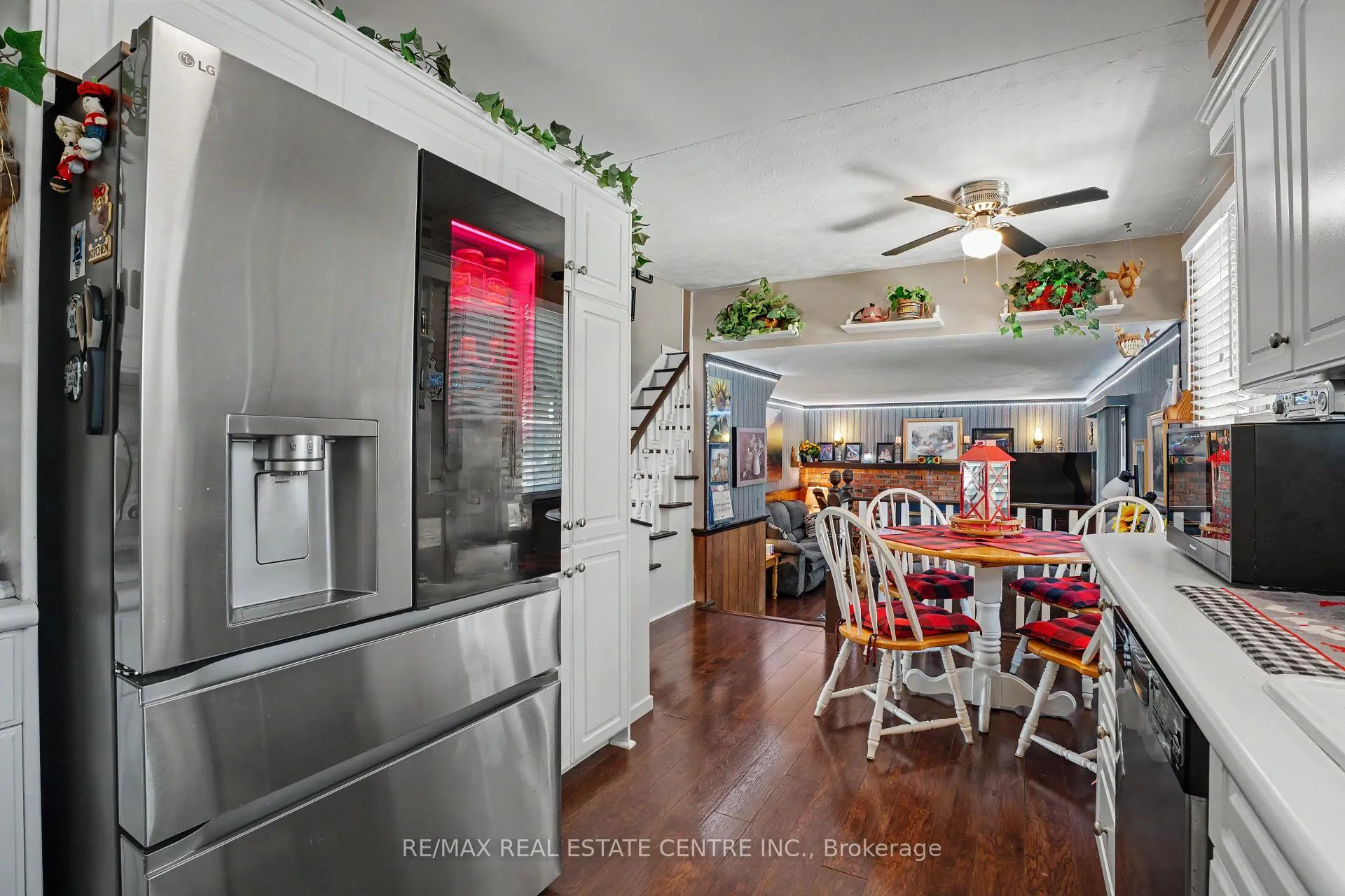 Photo 15 of 7361 Harte Circle, Niagara Falls, Casey — HOMEH