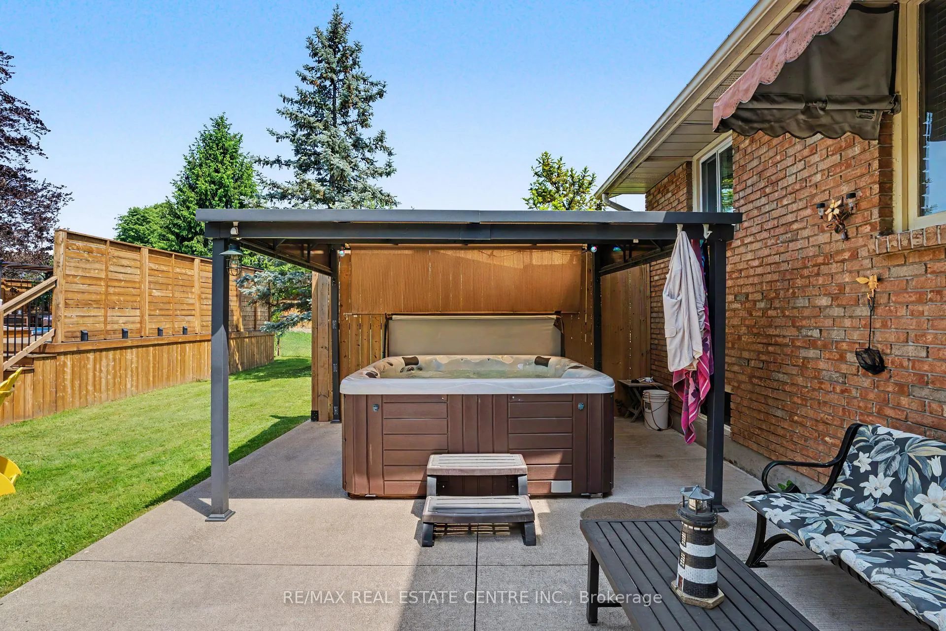 Photo 41 of 7361 Harte Circle, Niagara Falls, Casey — HOMEH