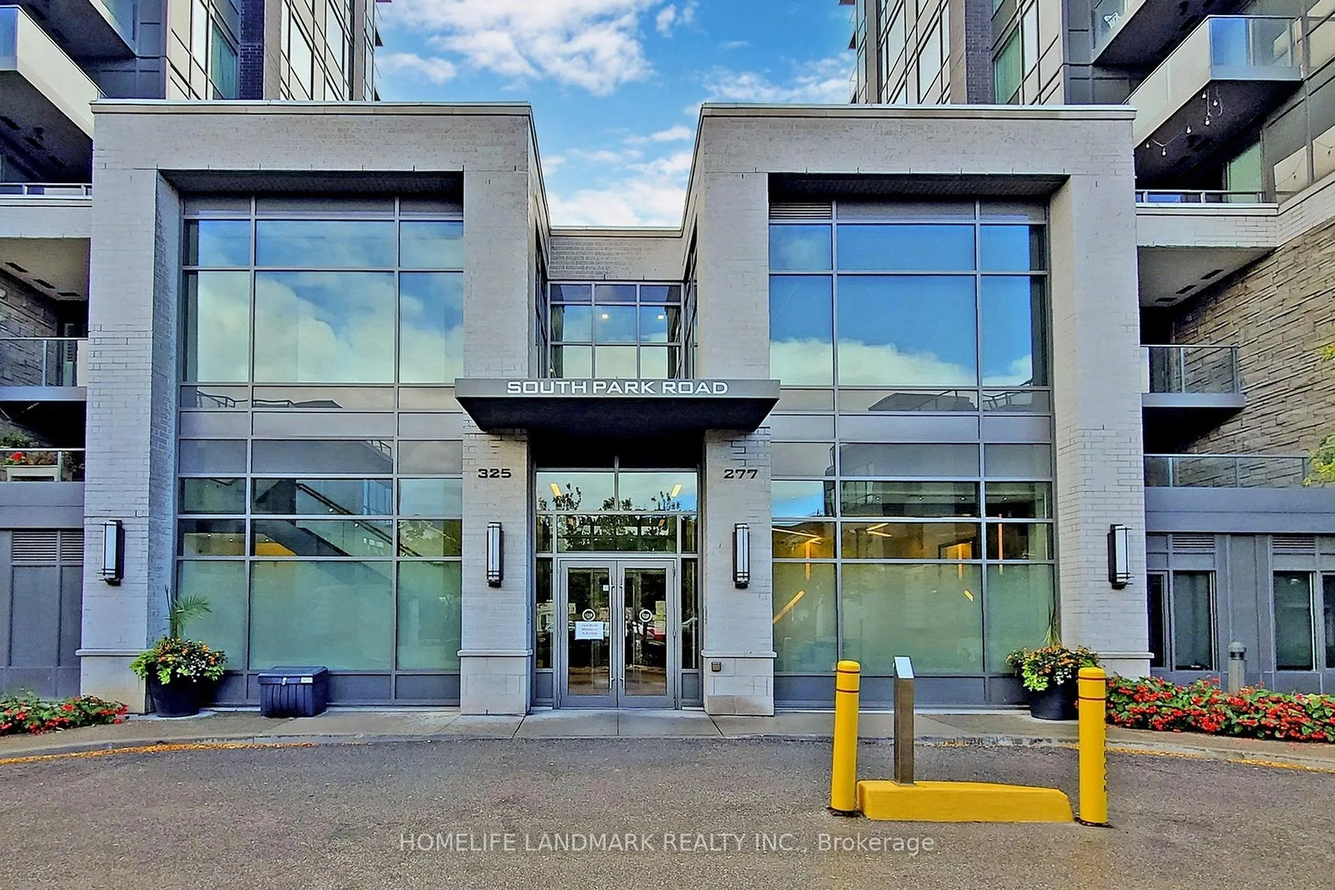 Photo 3 of Unit 810, 325 South Park Road, Markham, Commerce Valley — HOMEH