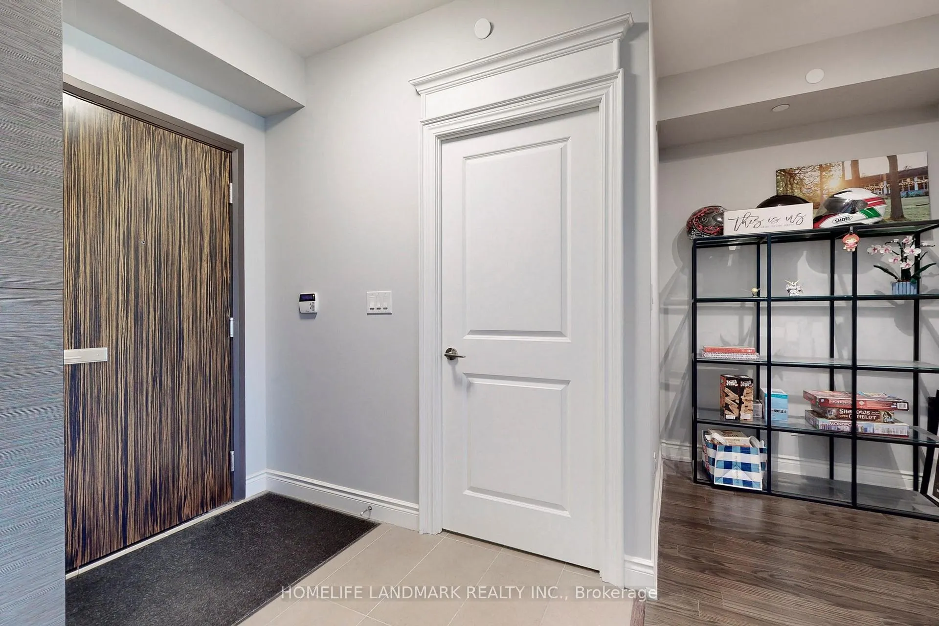 Photo 8 of Unit 810, 325 South Park Road, Markham, Commerce Valley — HOMEH