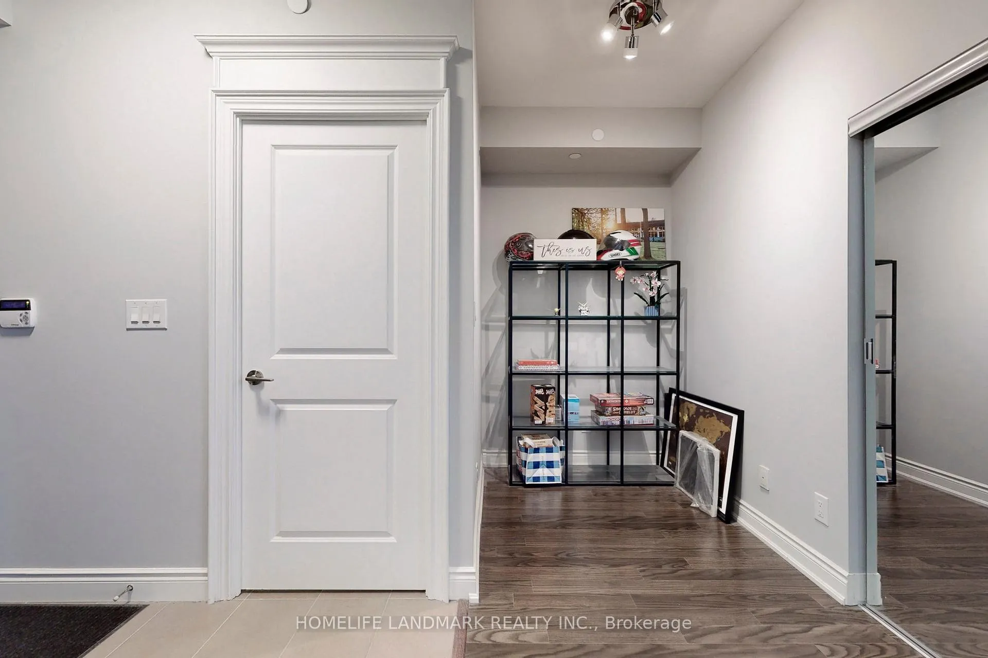 Photo 9 of Unit 810, 325 South Park Road, Markham, Commerce Valley — HOMEH