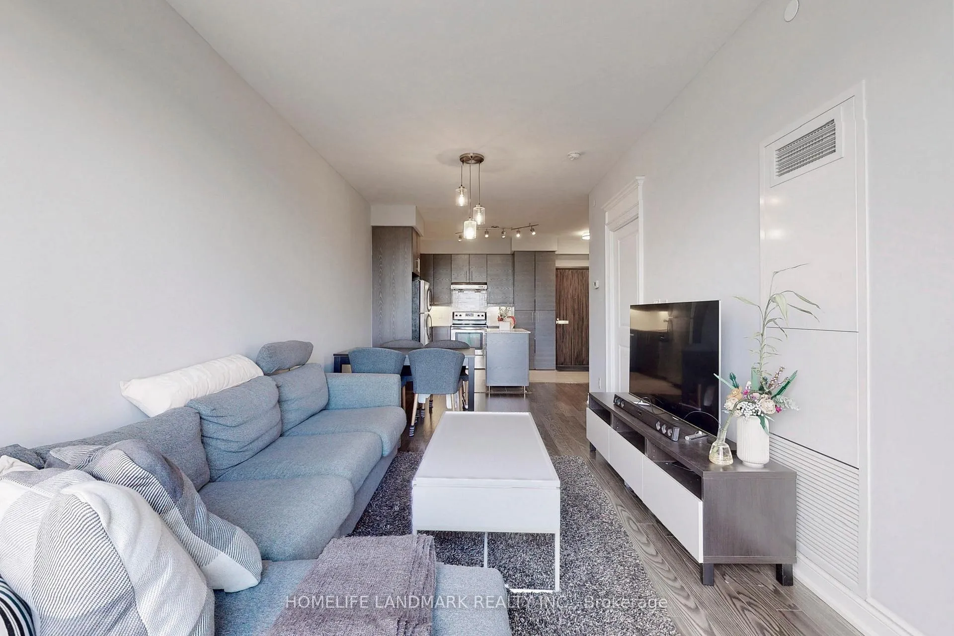 Photo 10 of Unit 810, 325 South Park Road, Markham, Commerce Valley — HOMEH