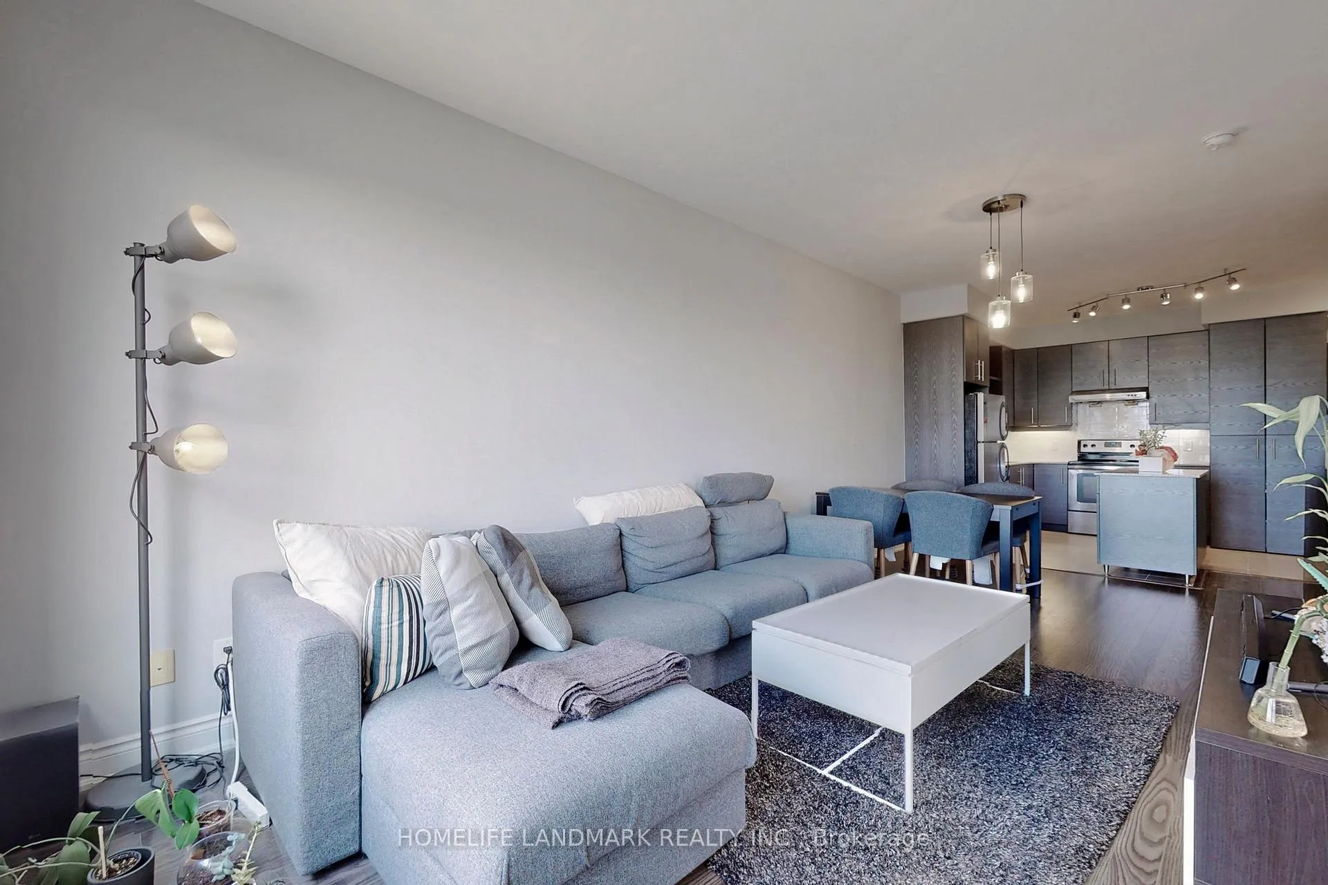 Photo 12 of Unit 810, 325 South Park Road, Markham, Commerce Valley — HOMEH