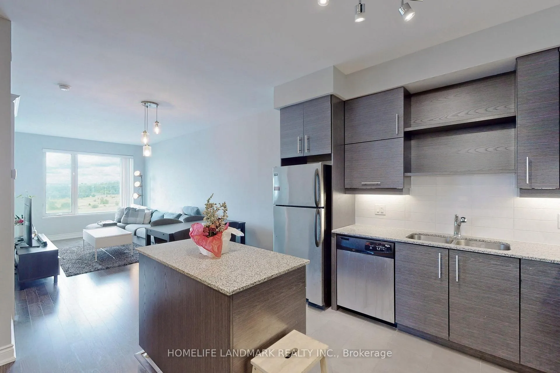 Photo 14 of Unit 810, 325 South Park Road, Markham, Commerce Valley — HOMEH